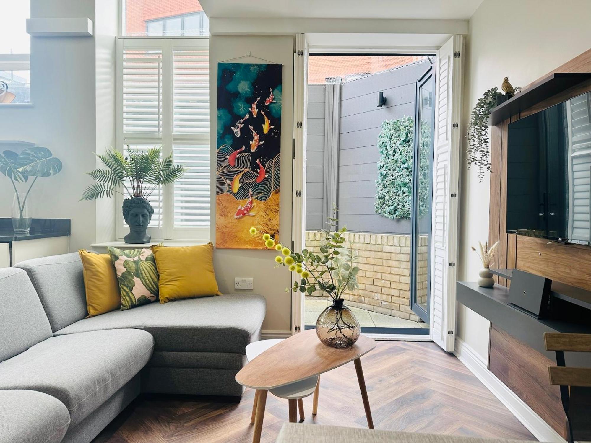 Stylish, Modern In * London
