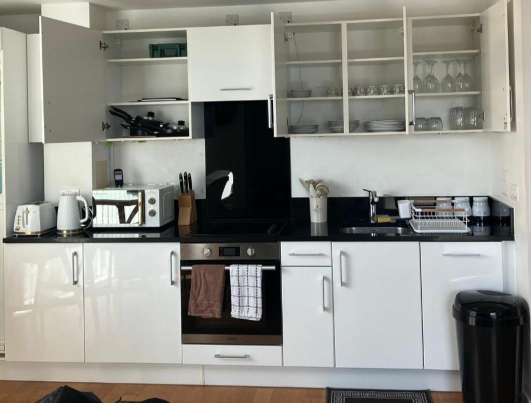 Apartment Heronsgate Gh016