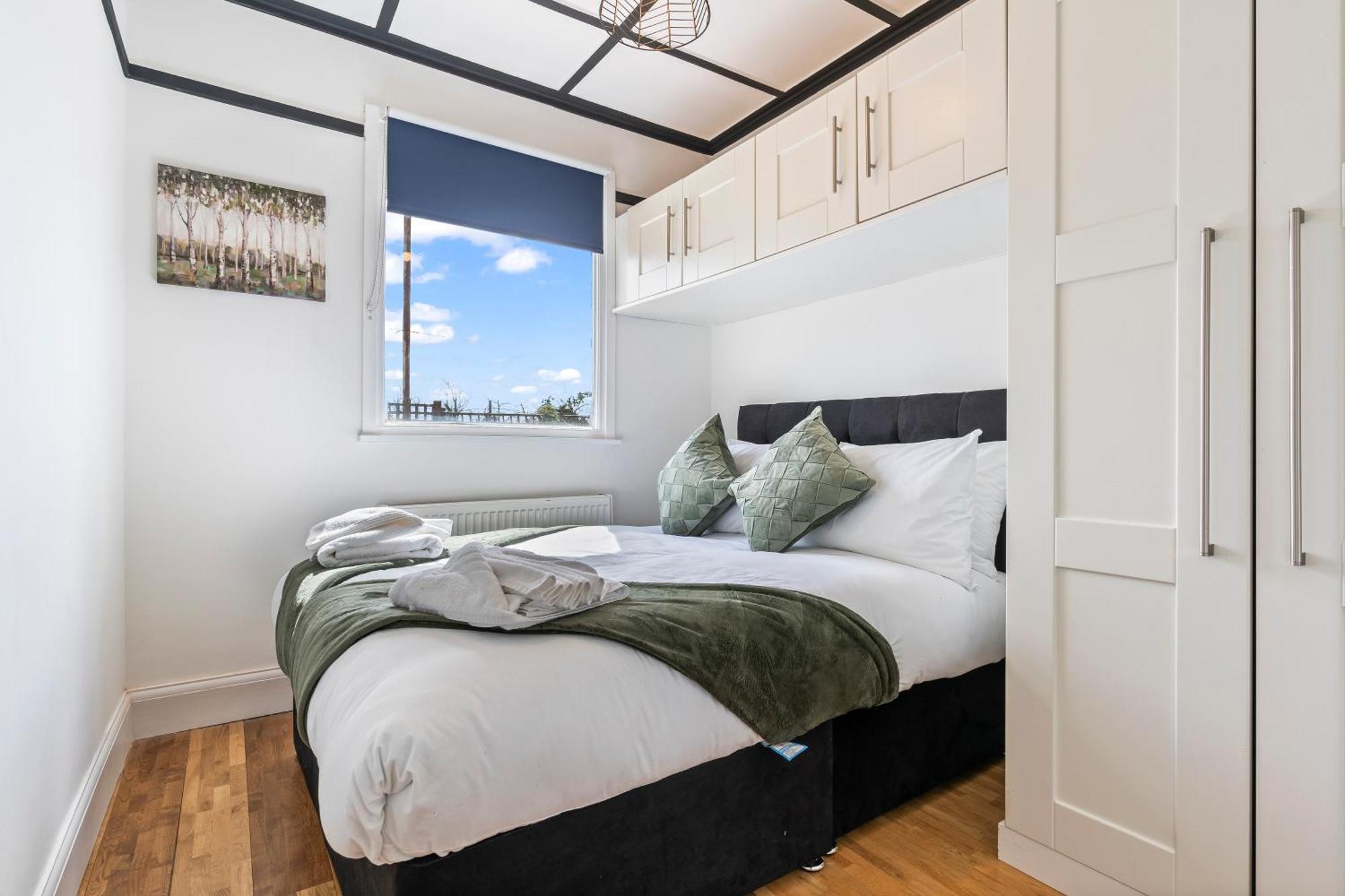 Heart Of Acton - Perfect For Large Groups Apartamento *