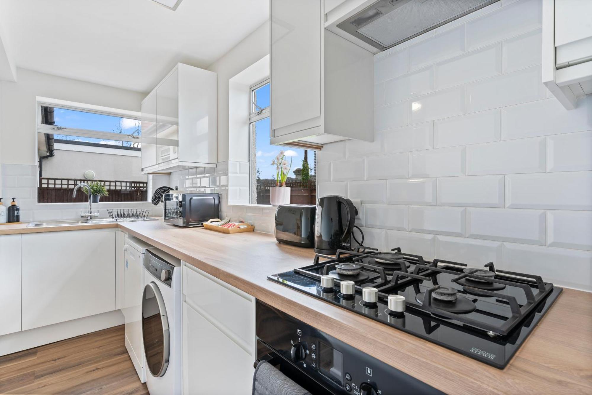 Apartamento Heart Of Acton - Perfect For Large Groups *