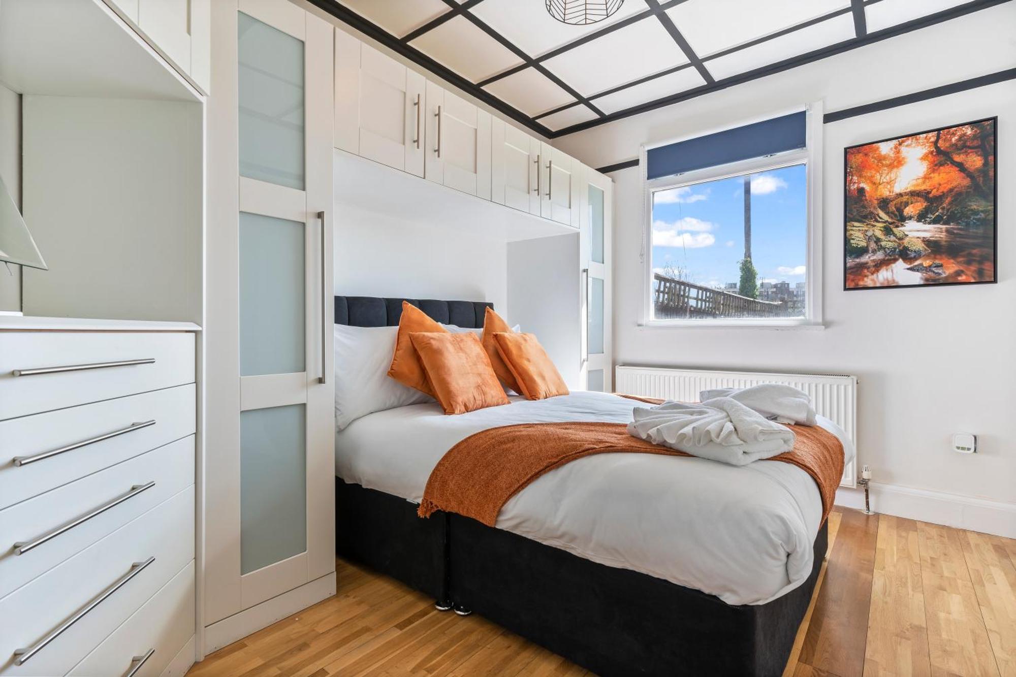 Heart Of Acton - Perfect For Large Groups * Londres