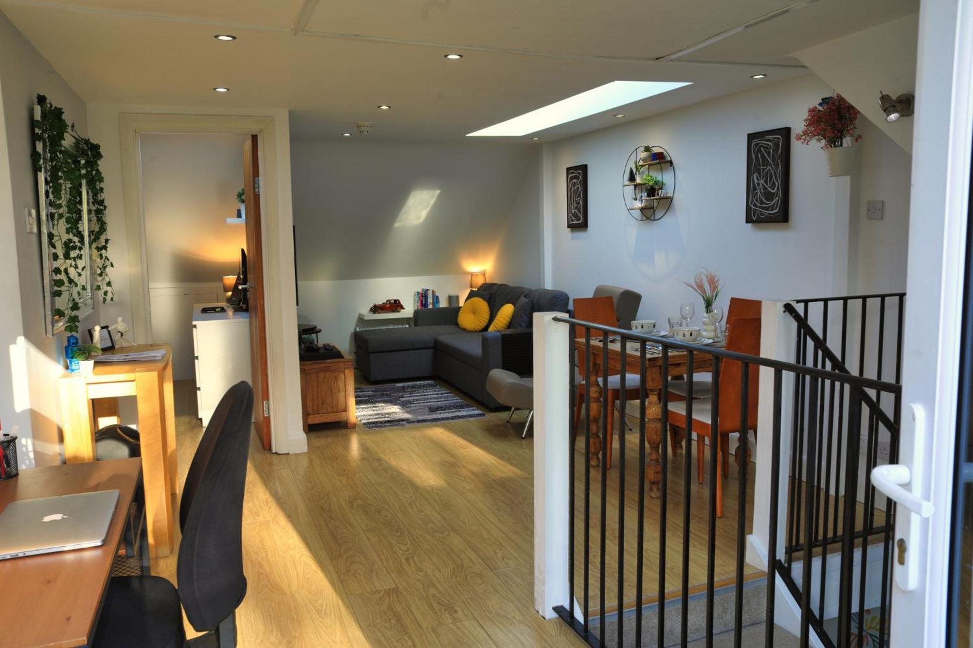 Apartment Floor In Islington