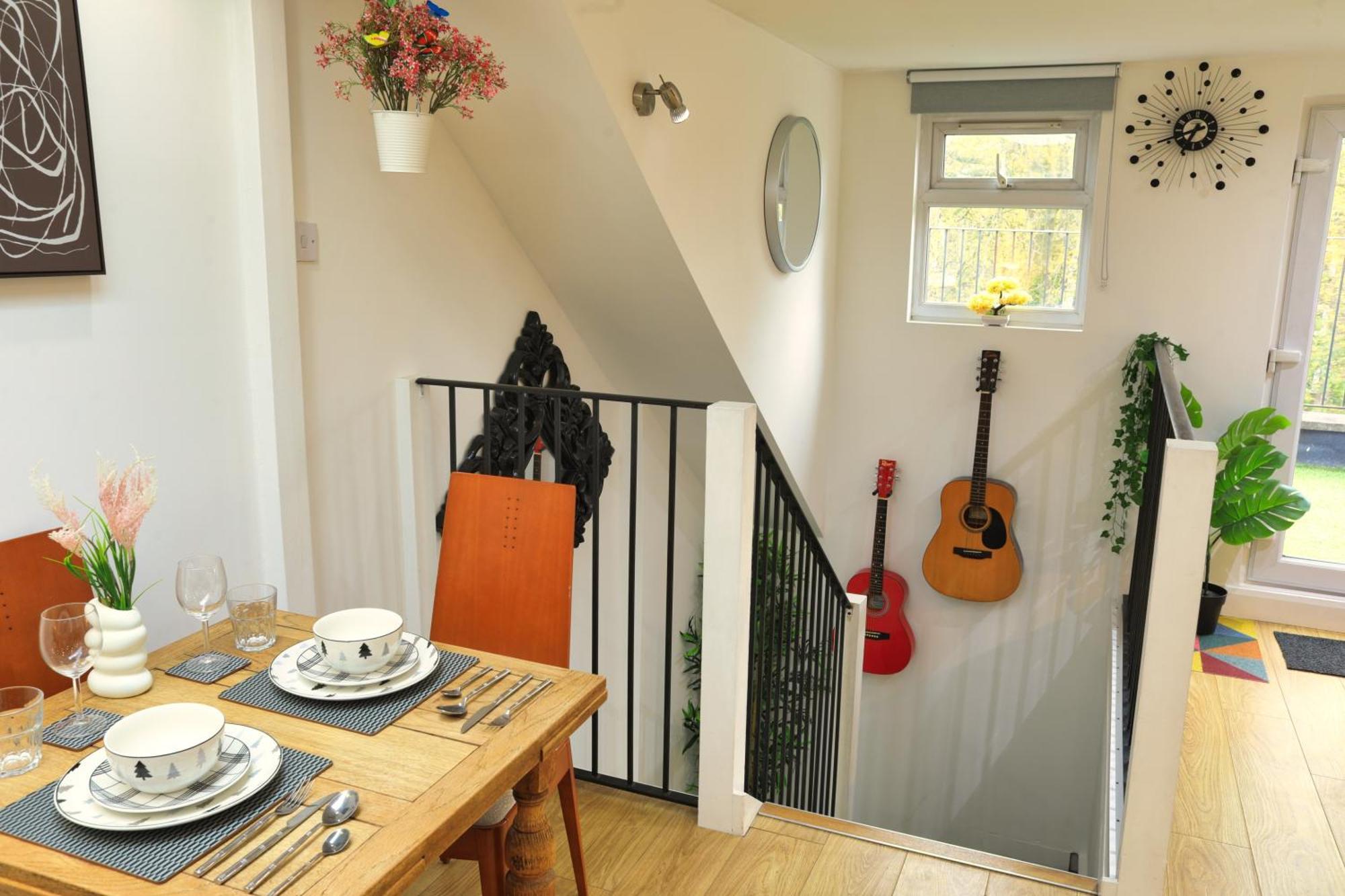 Floor In Islington Apartment London