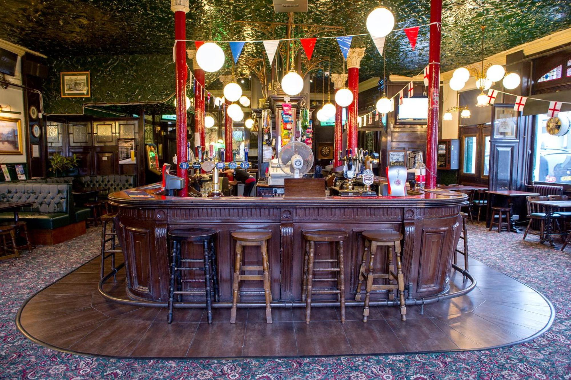 Inn Beaconsfield London