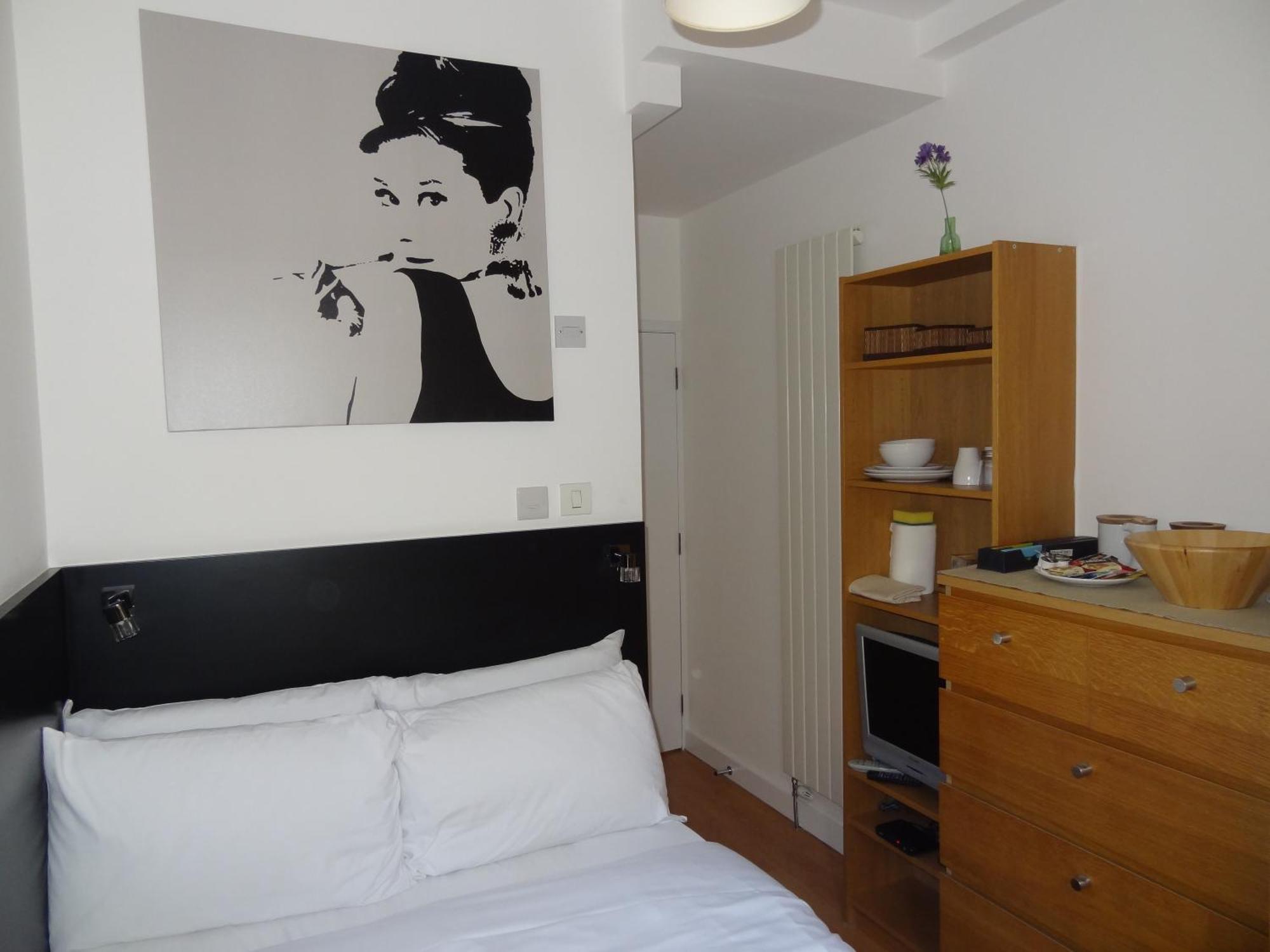 Apartment Studios2let - North Gower *