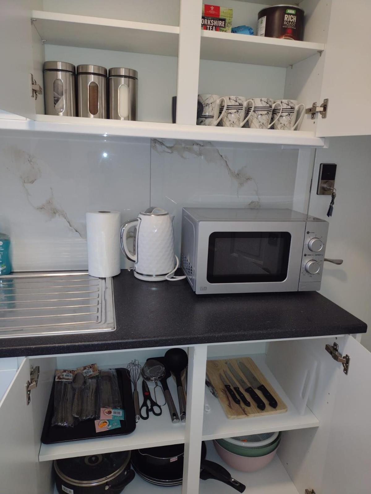Homestay Baraka House Royal Victoria London