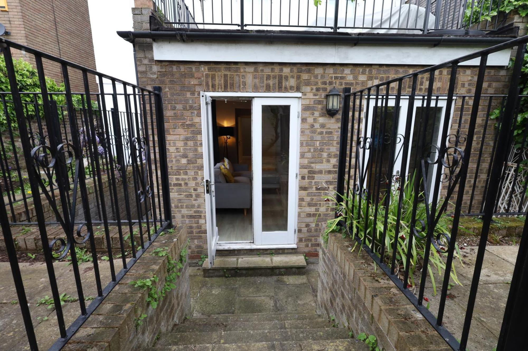 Lovely 3br Garden L Abbey Road, * London