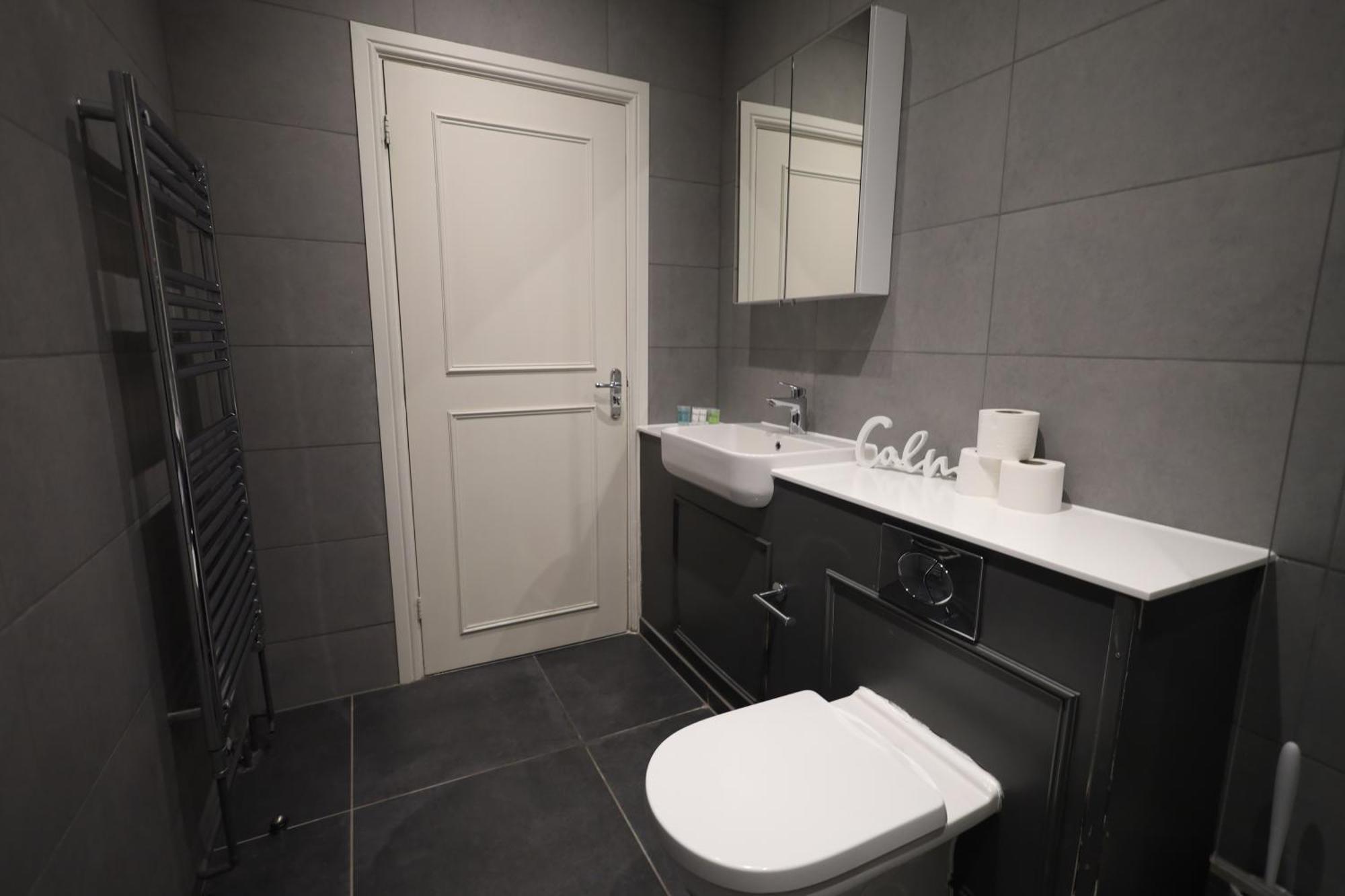 Lovely 3br Garden L Abbey Road, * London