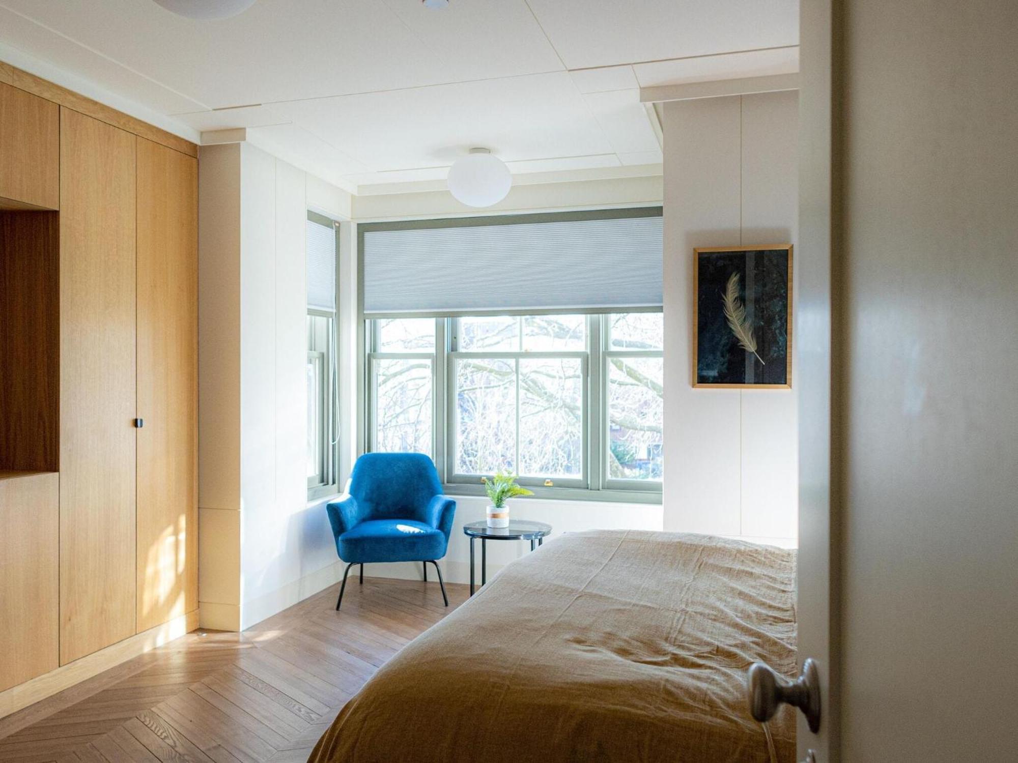 Modern Deluxe Five Bedroom House Near Chalk Farm Station By Belvilla London