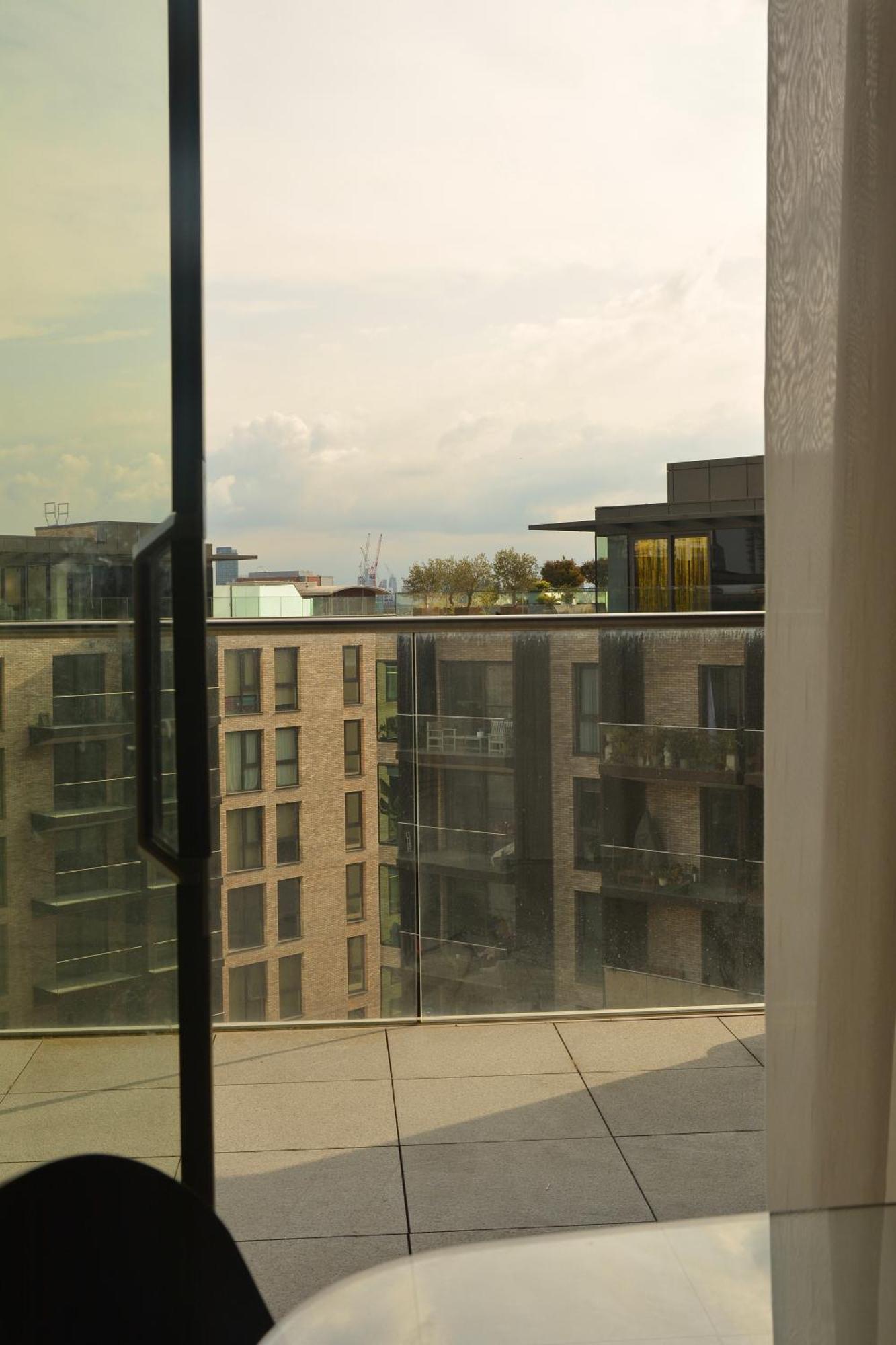 Luxury 2 Bedroom In Old Street, Apartment London