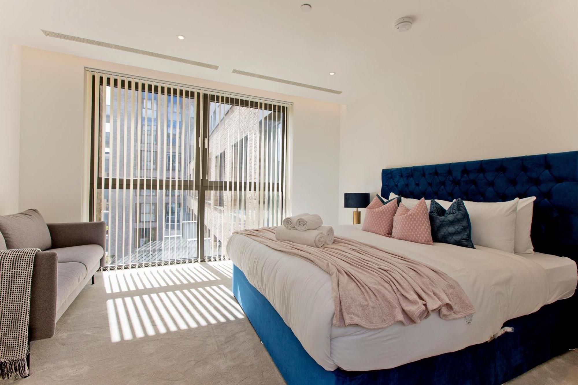 Luxury Retreat * London