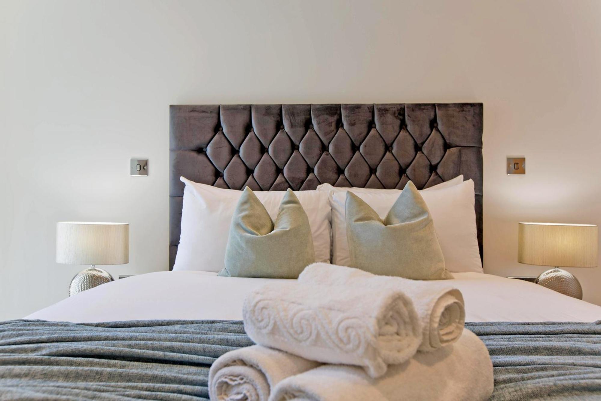 Luxury Retreat *