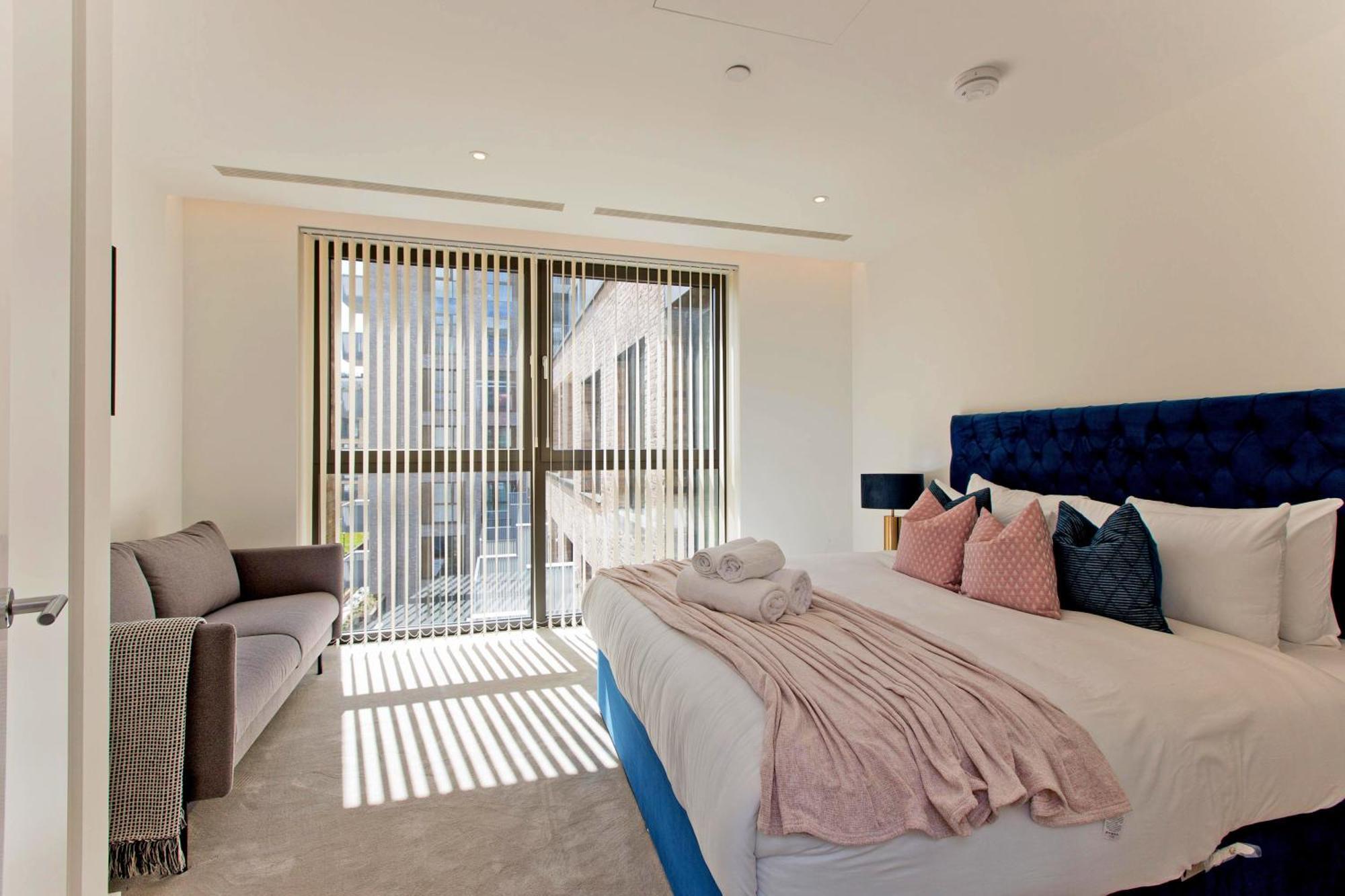 Luxury Retreat * London