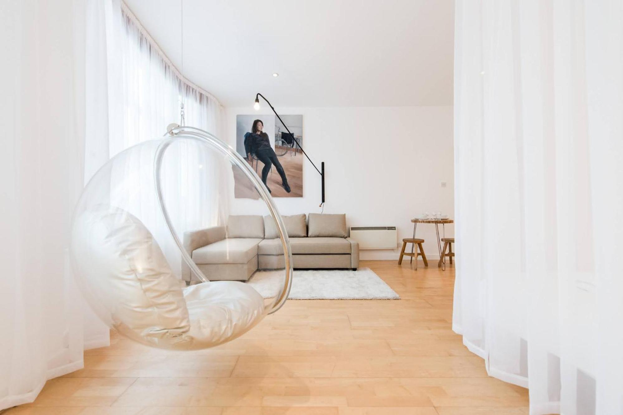 The William Wallace, By The Design Traveller Apartment