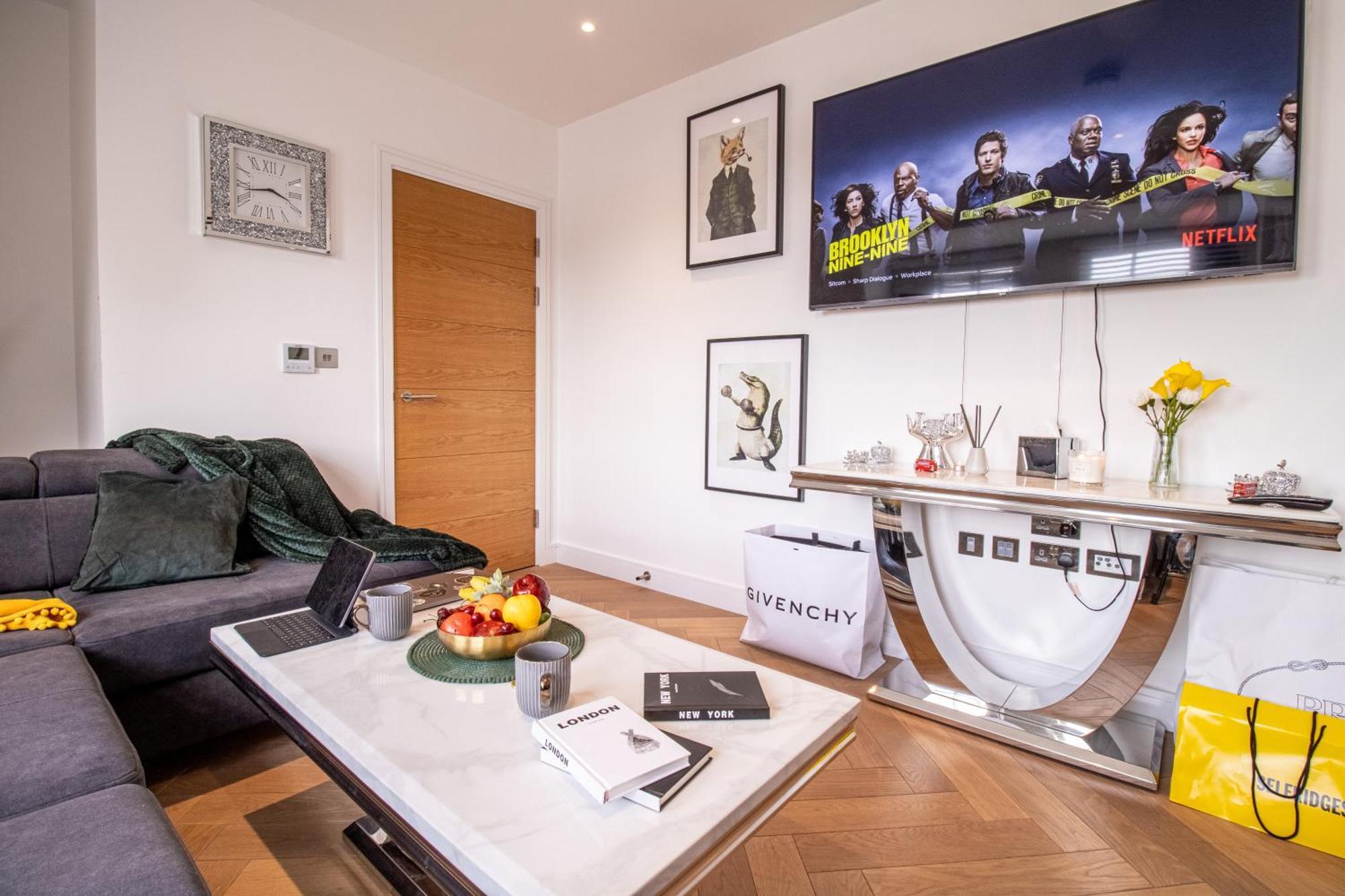 Apartment Luxurious 1-bedroom Penthouse In Marble Arch 71