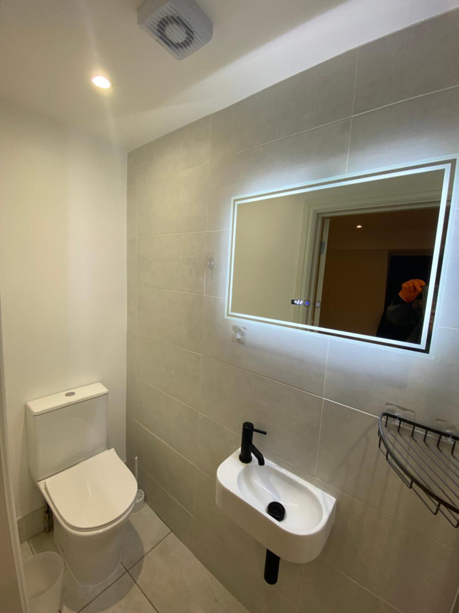 Not Very Quiet But Location Guest house