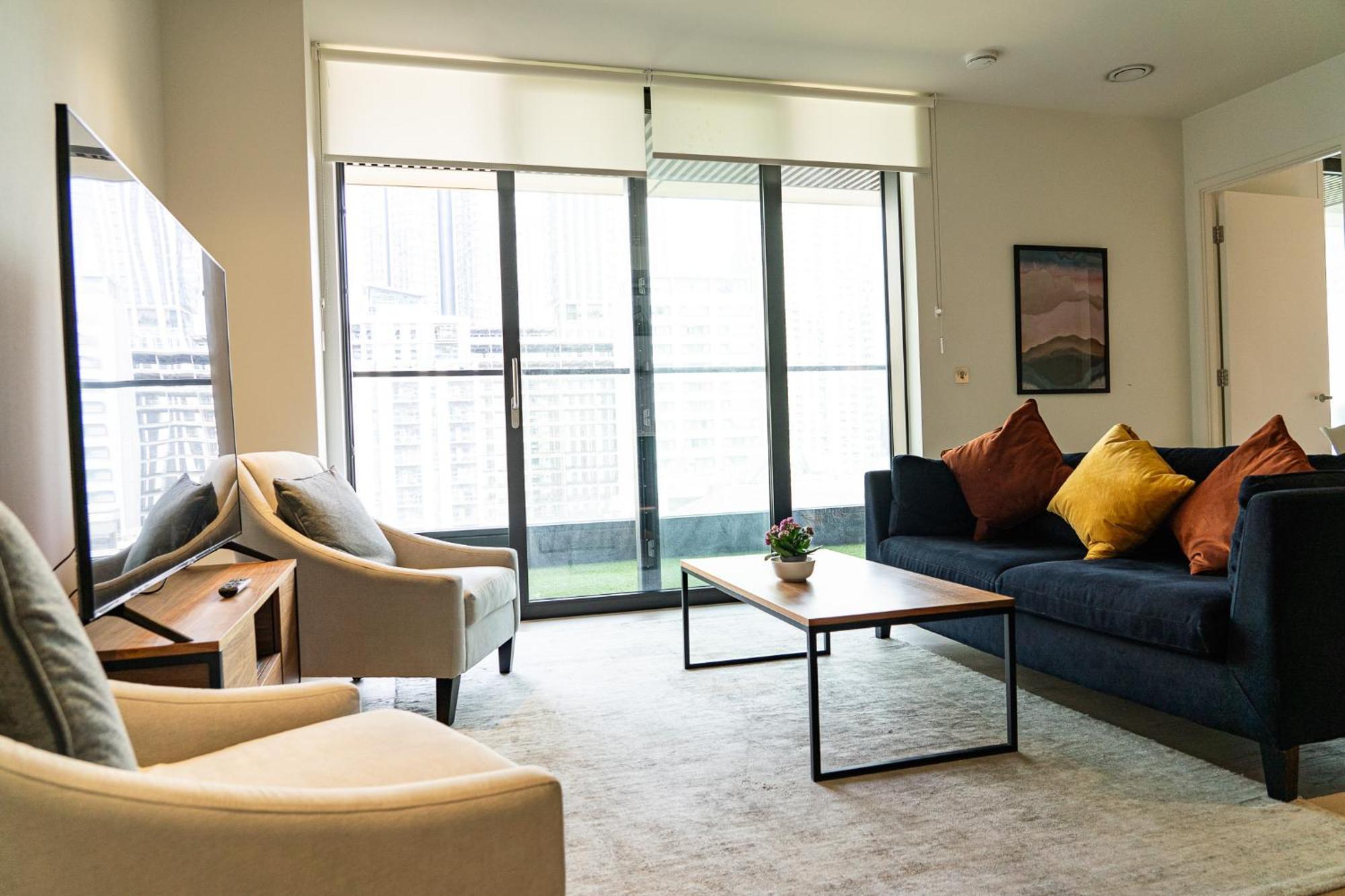 Luxury Balcony Apartment, Canary Wharf Apartamento *