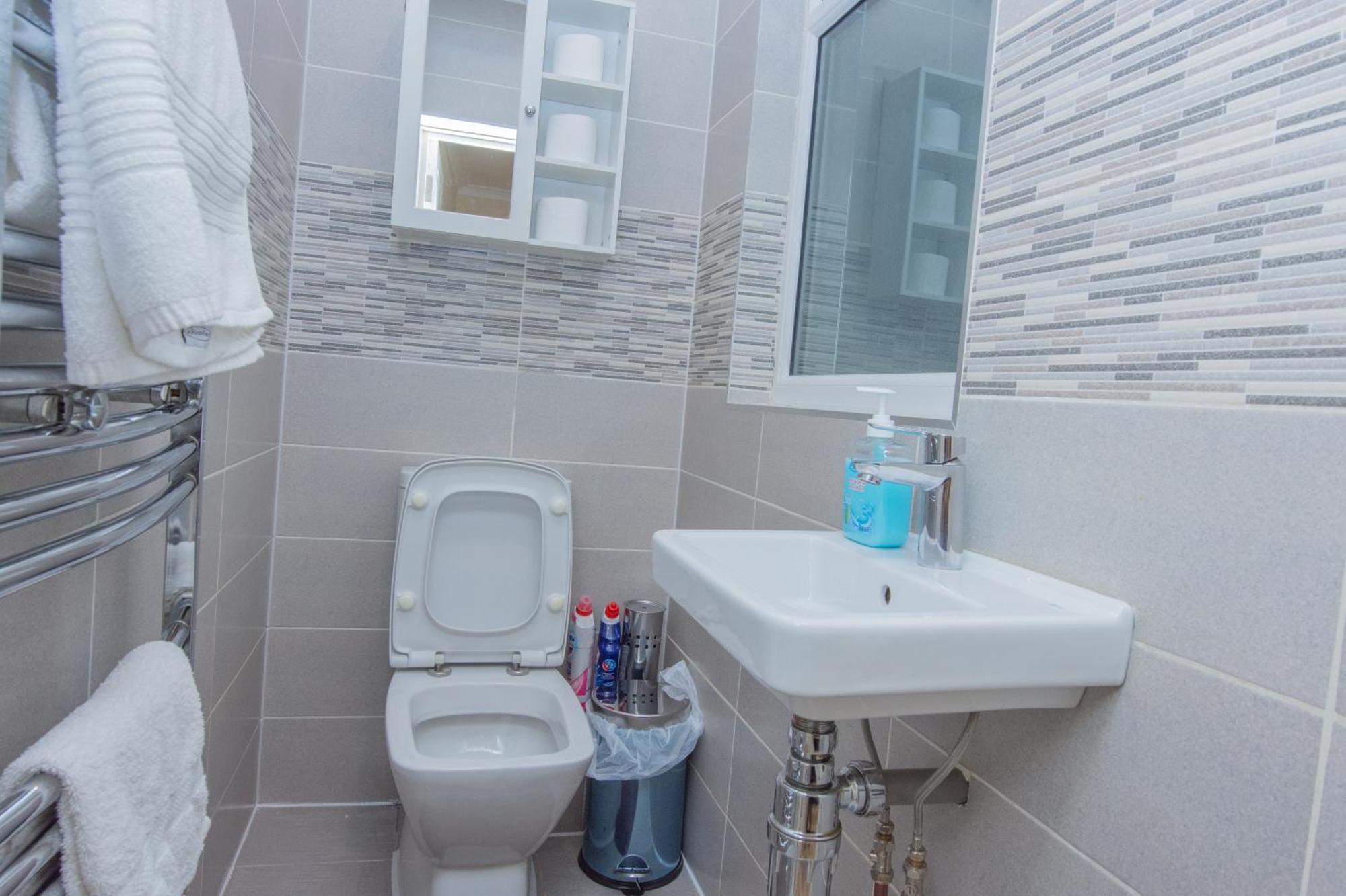 Apartment Charming 1-bed In *