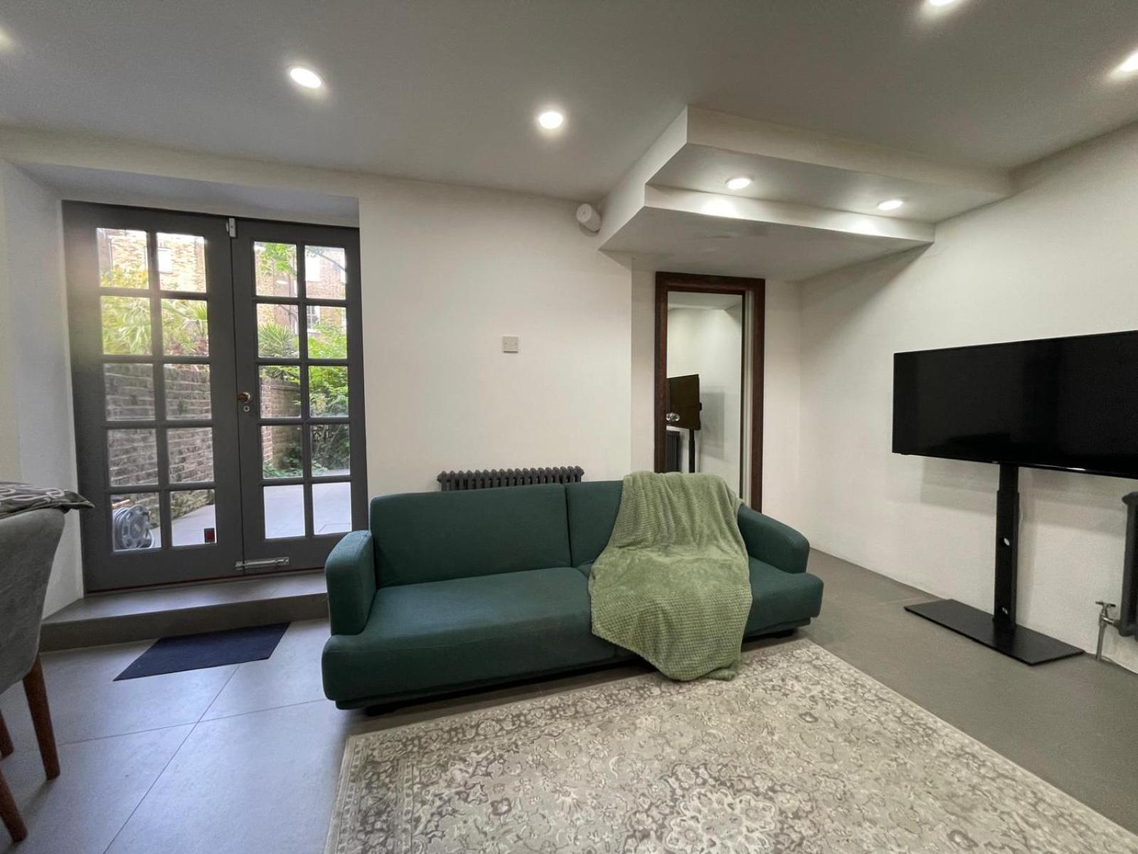 Stylish Modern Flat With Private Garden In Maida Vale Apartamento Londres