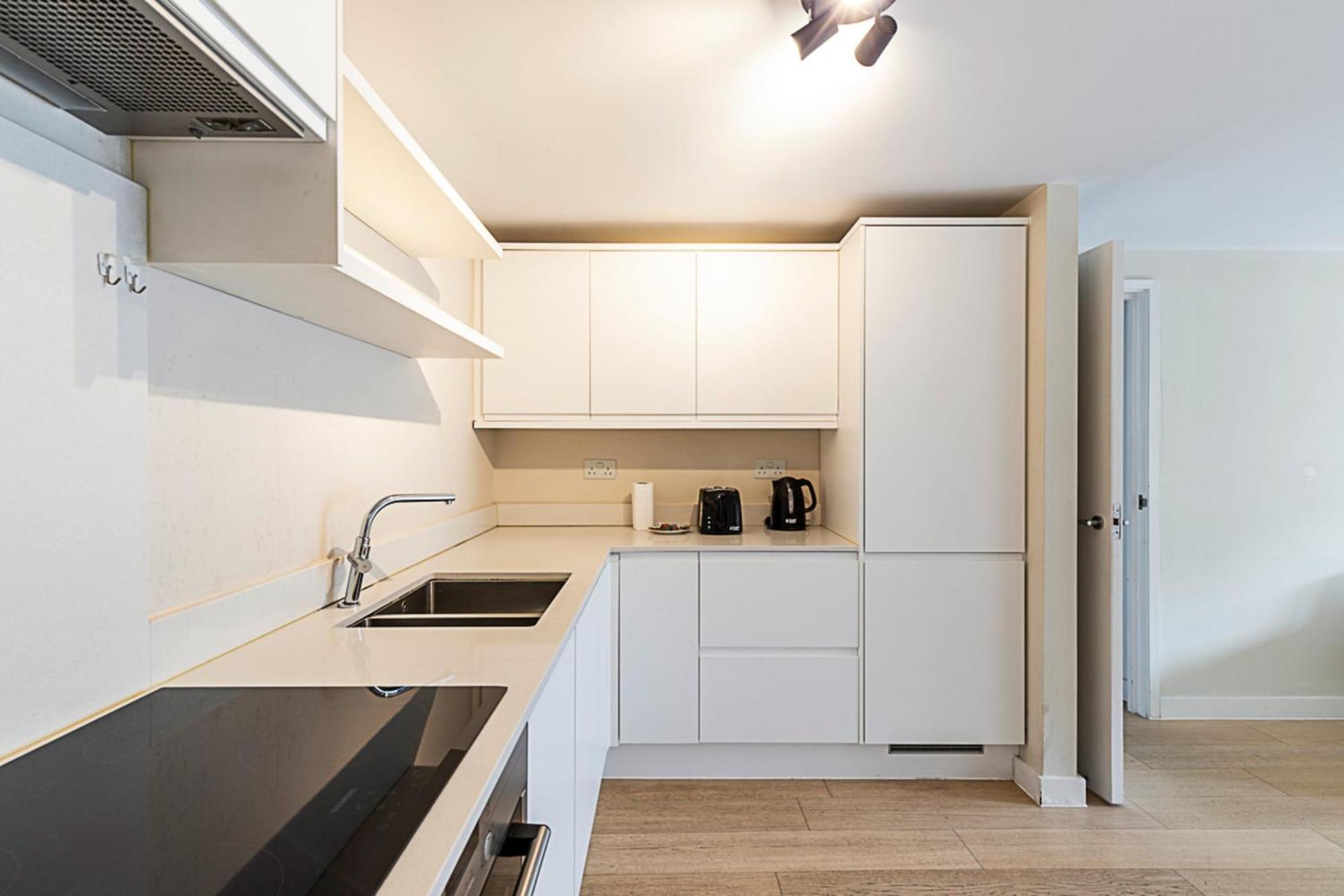 Apartment Relay Sleek In Belgravia London