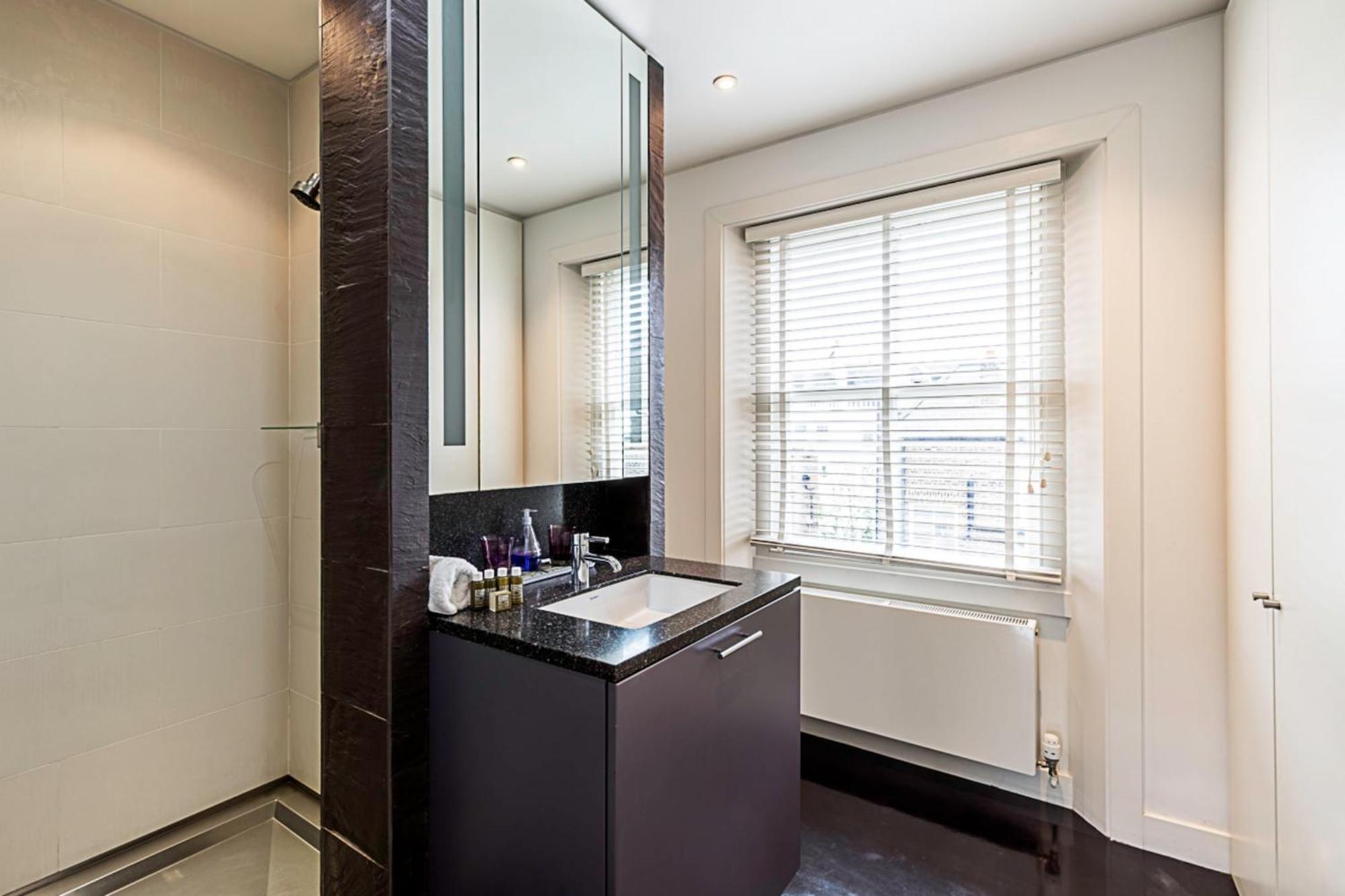 Holiday home Luxe Retreat 5-bed Gem