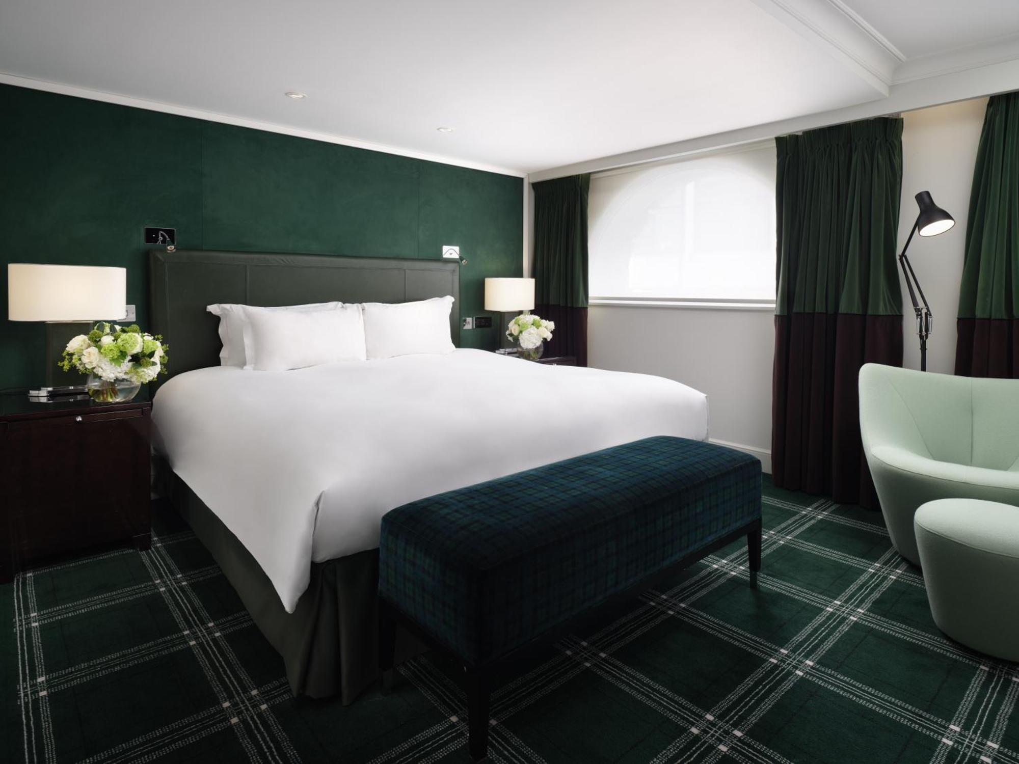 Sofitel St Hotel 5*