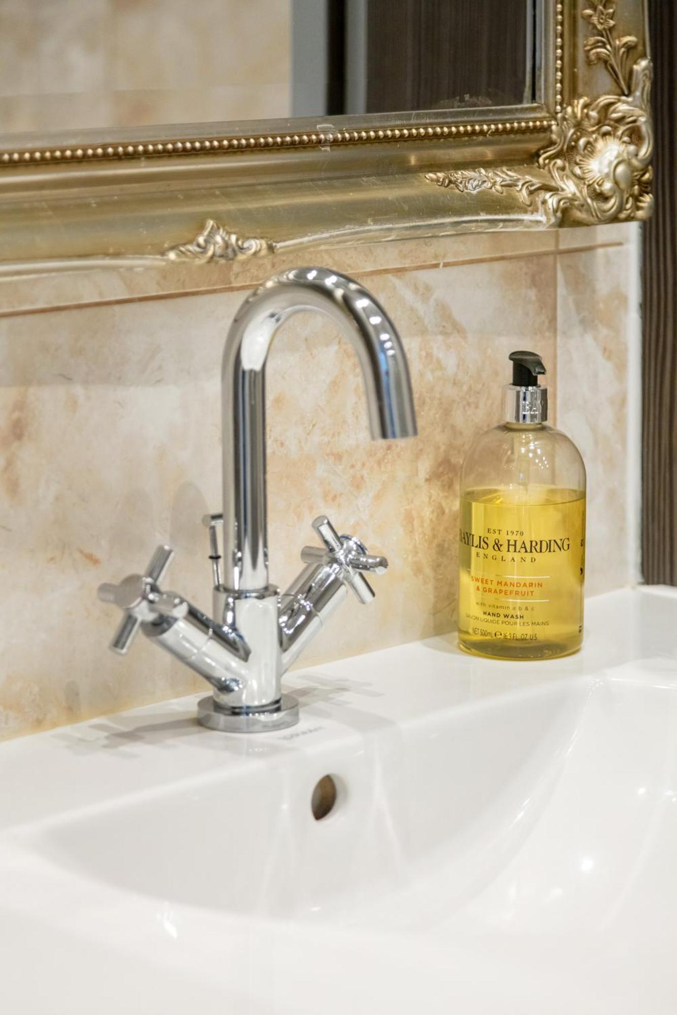 Stylish Hampstead Flat With Character And Charm Apartamento