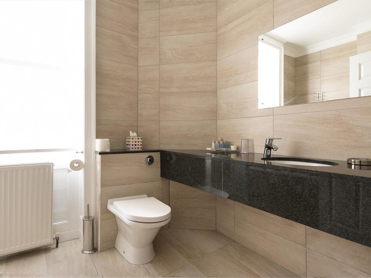 Staunton - Hotel London
