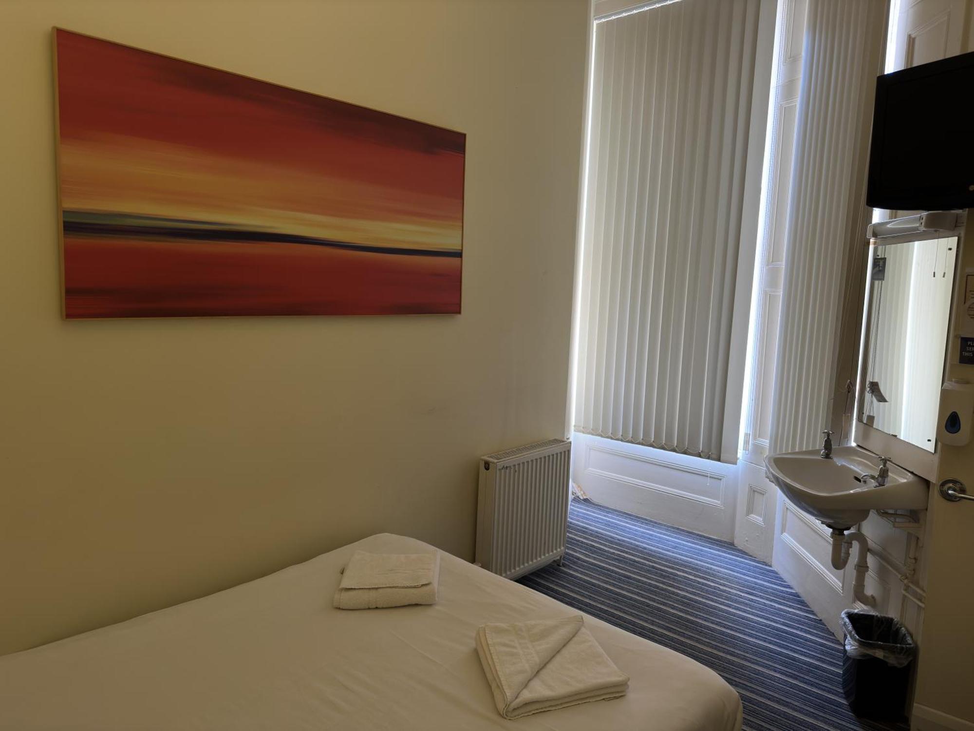 Manor Hotel London
