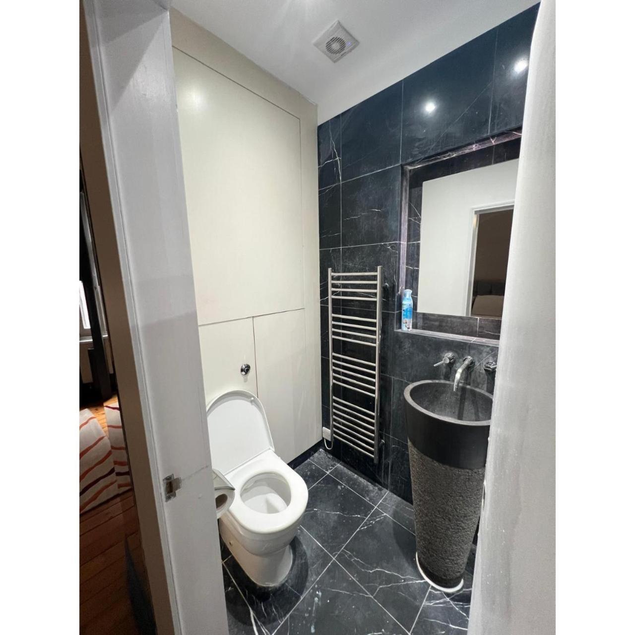 Fabulous 3 Bed Flat Near Edgware Road Station London