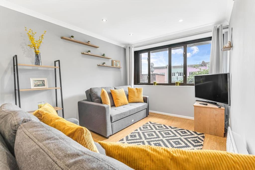 Apartamento Luxstay Earls Court - Sleeps Up To 7