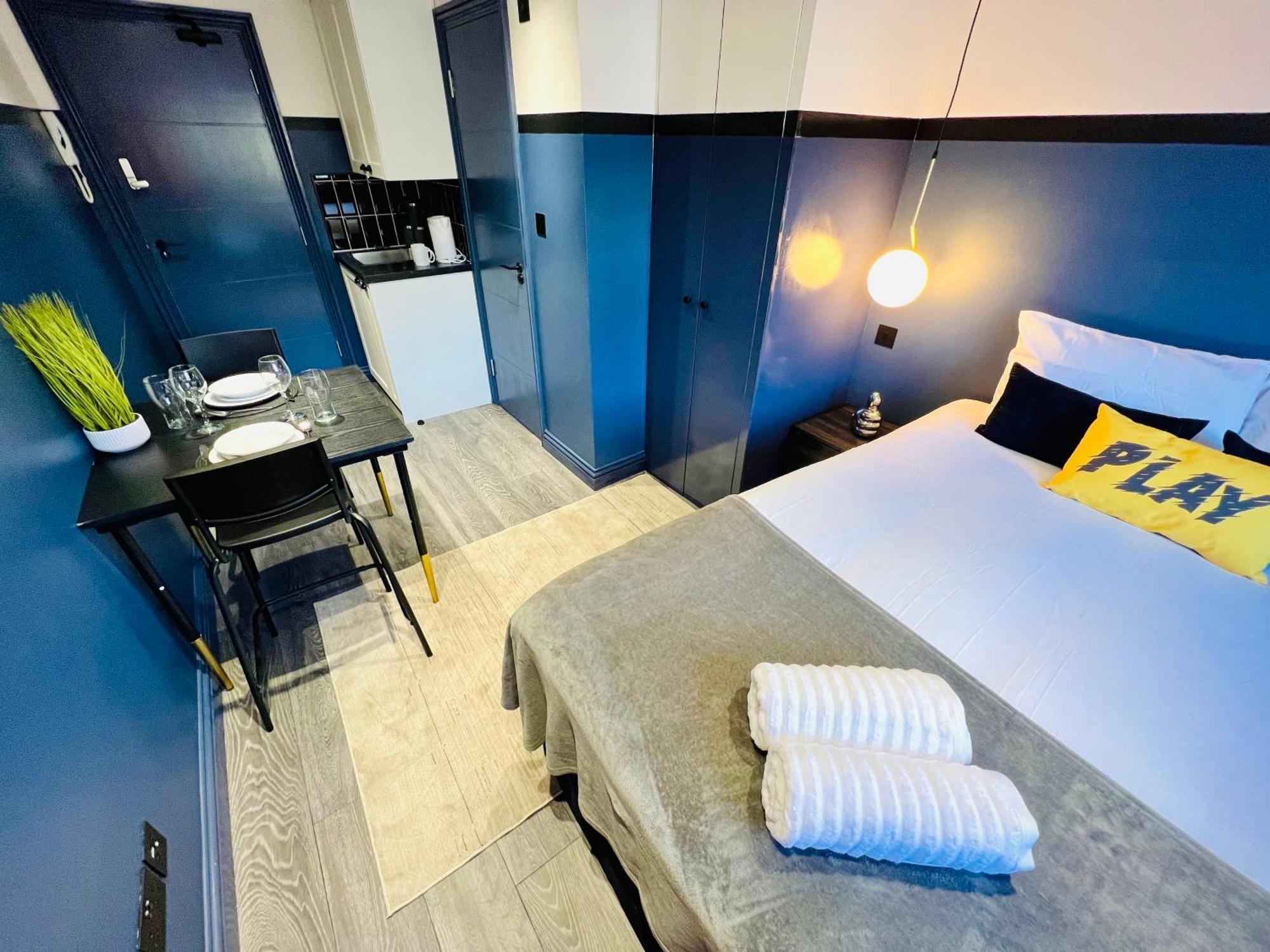Guest house 61 Studio, Ideal For Tourists High Recommend!!! London