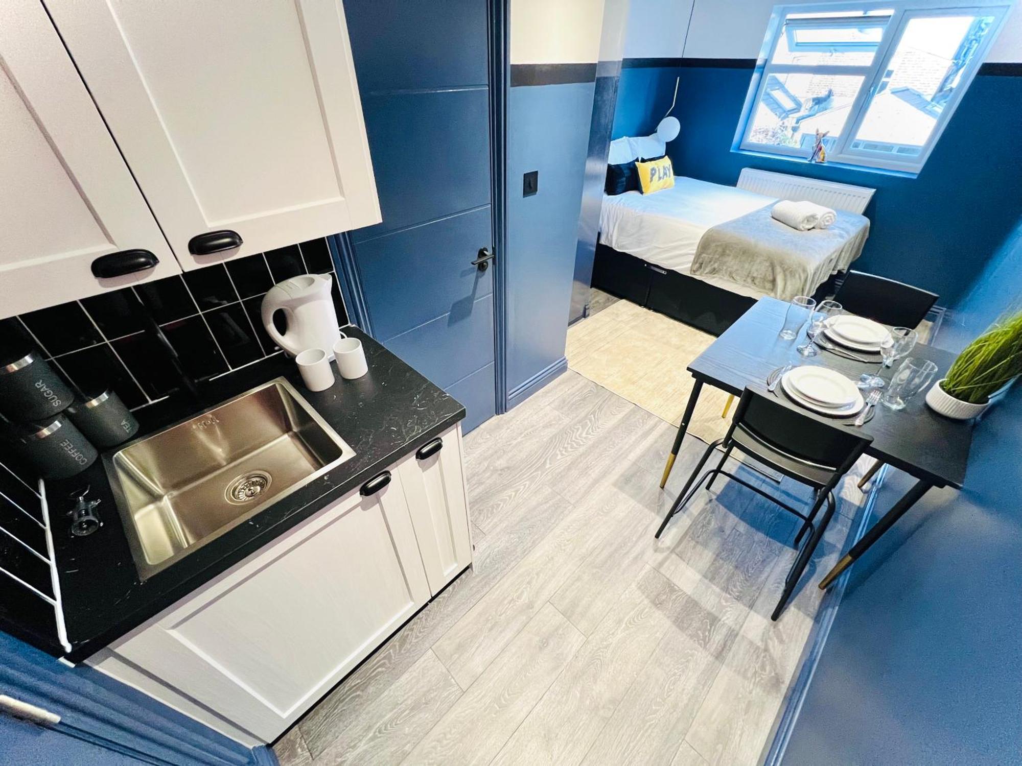61 Studio, Ideal For Tourists High Recommend!!! * London
