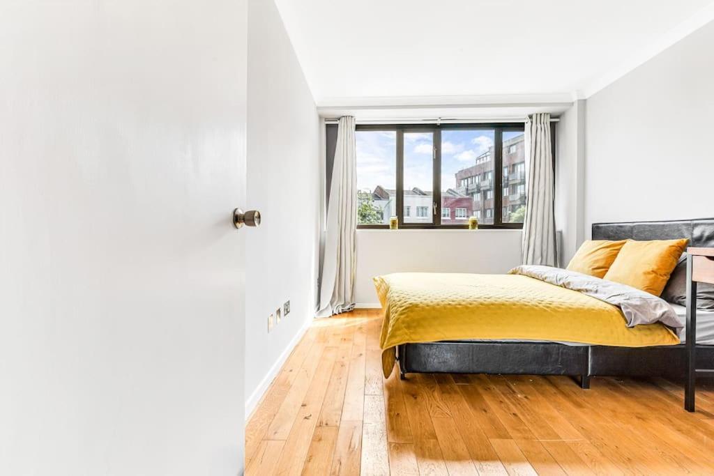 Apartamento Luxstay Earls Court - Sleeps Up To 7 Londres