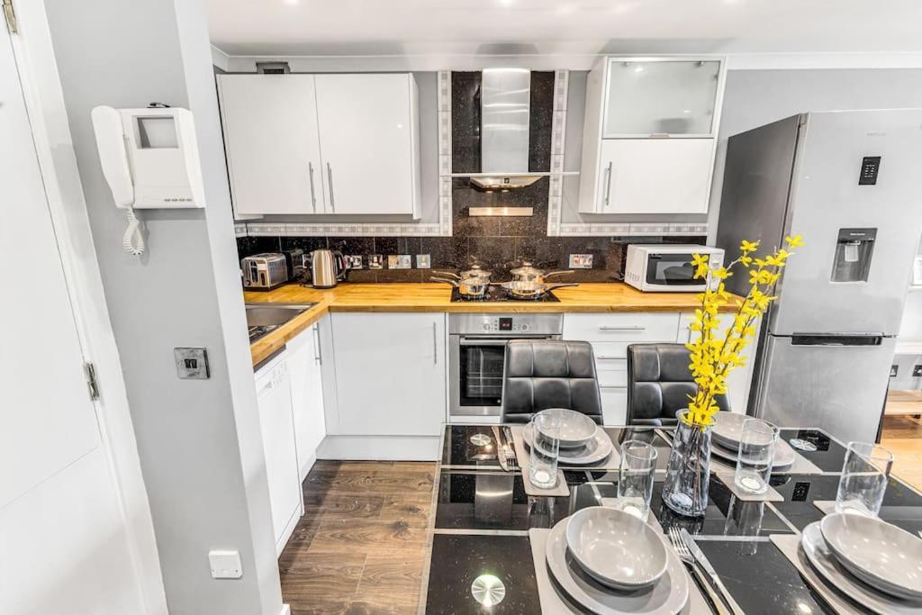 Luxstay Earls Court - Sleeps Up To 7 Apartamento Londres