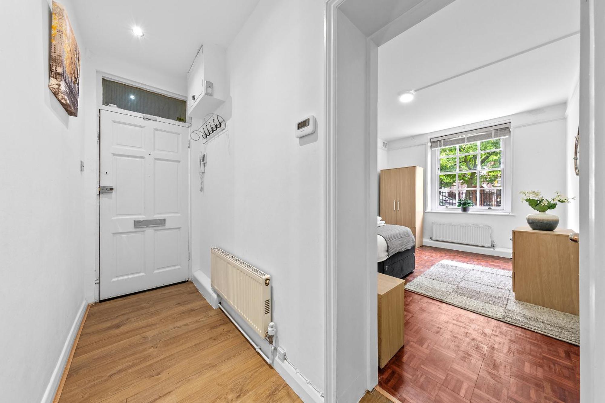By Rehoboth - Lord's - St John's Wood Apartment *