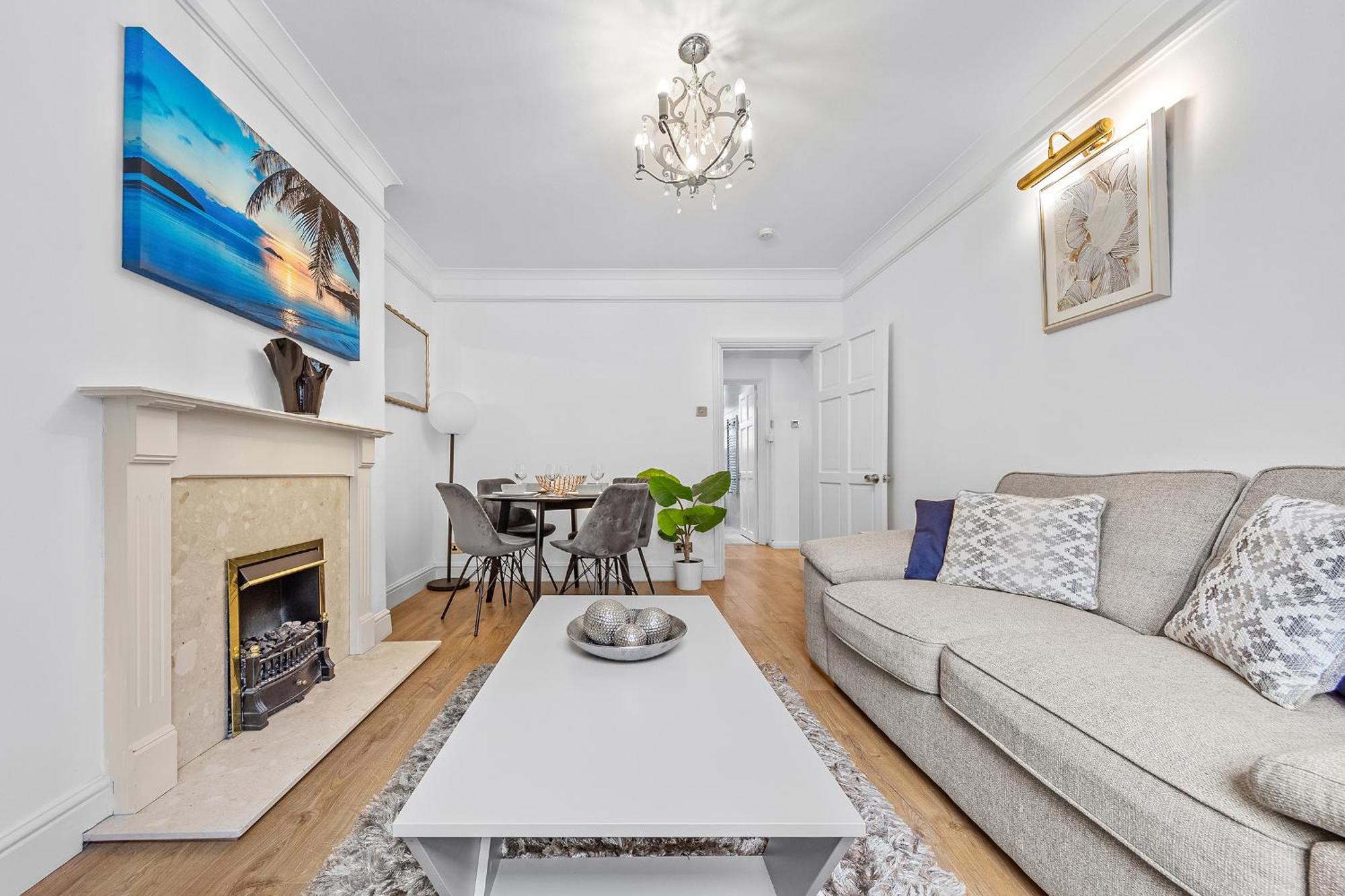 By Rehoboth - Lord's - St John's Wood Apartment *