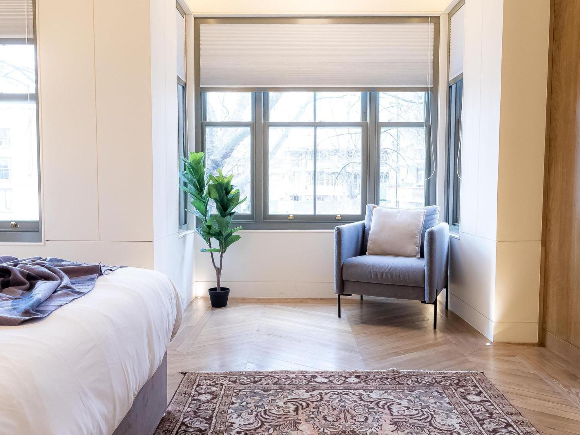 Apartment Modern Deluxe Five Bedroom House Near Chalk Farm Station By Belvilla *