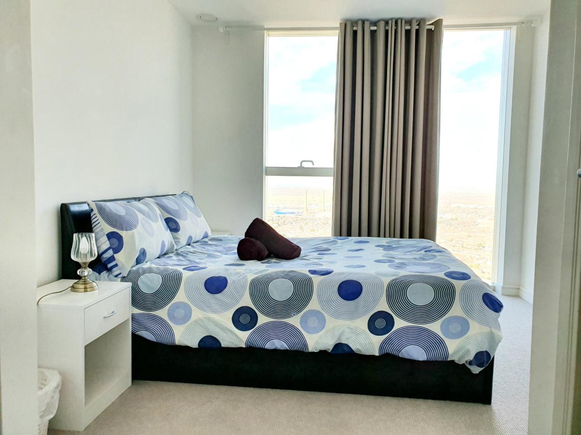 Ultra Modern Homestay *