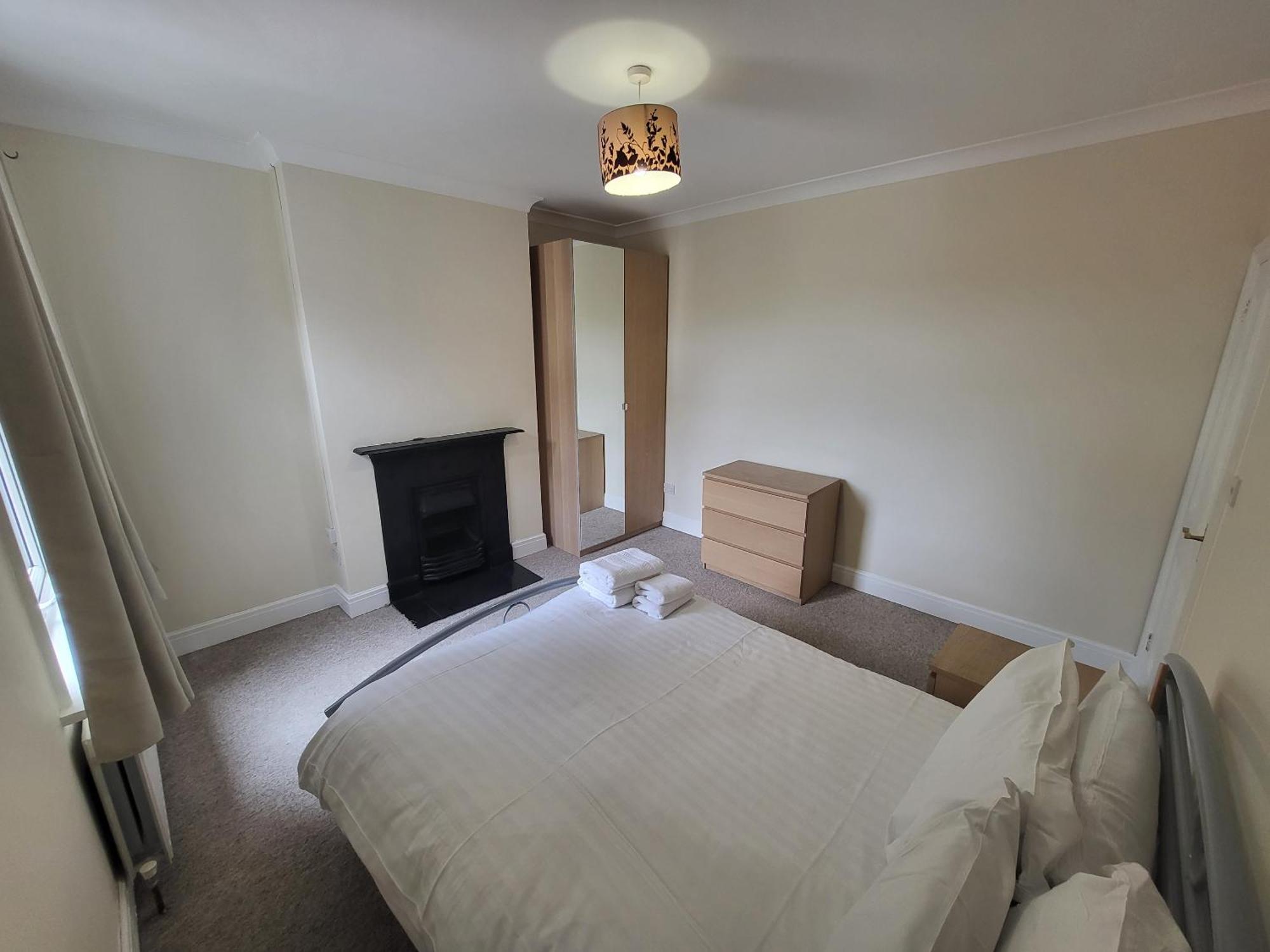 Apartment Spacious Central 5 Bedroom House By Tube Station