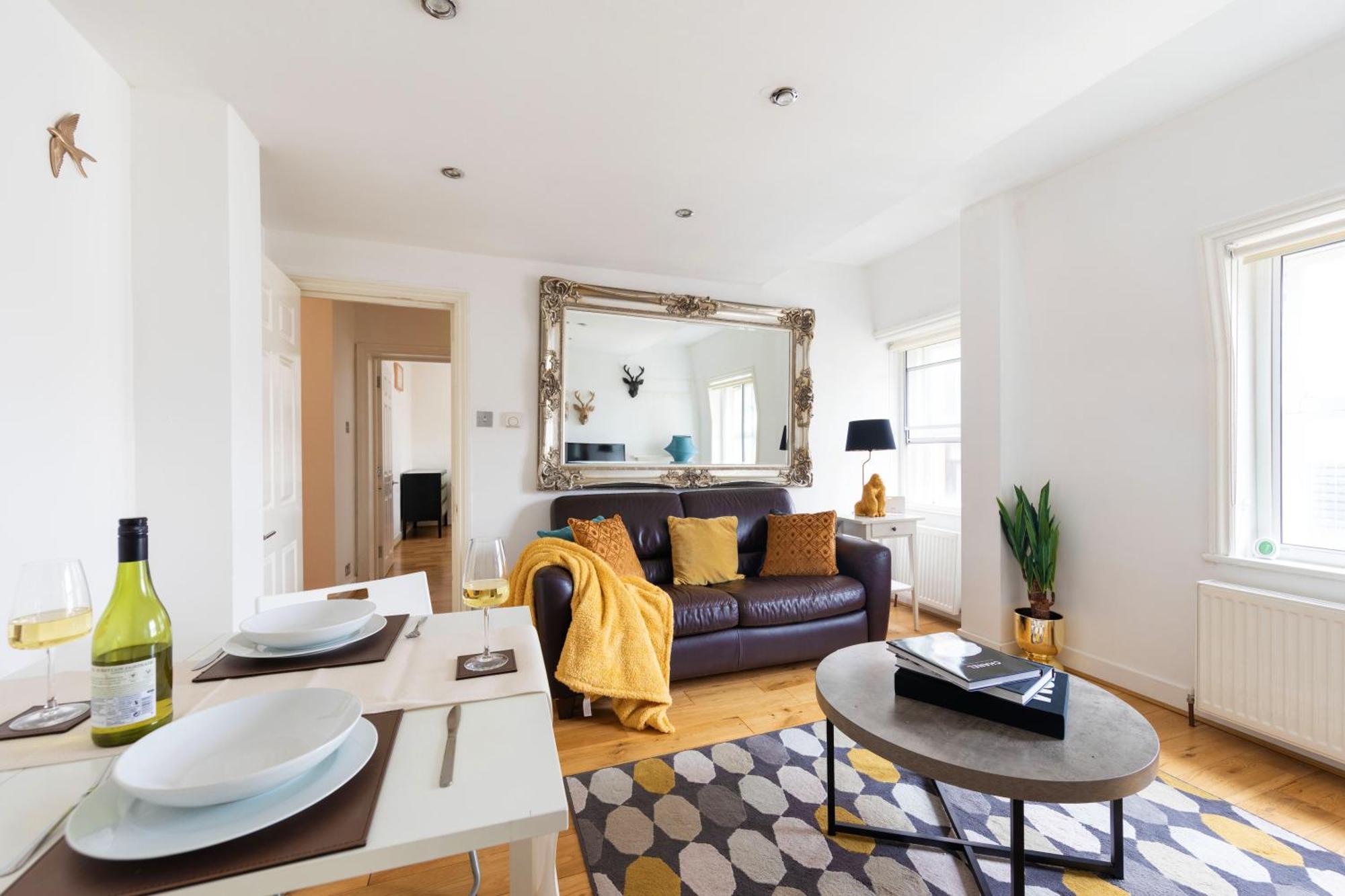 Prime Location One-bed By Bond Street Apartment