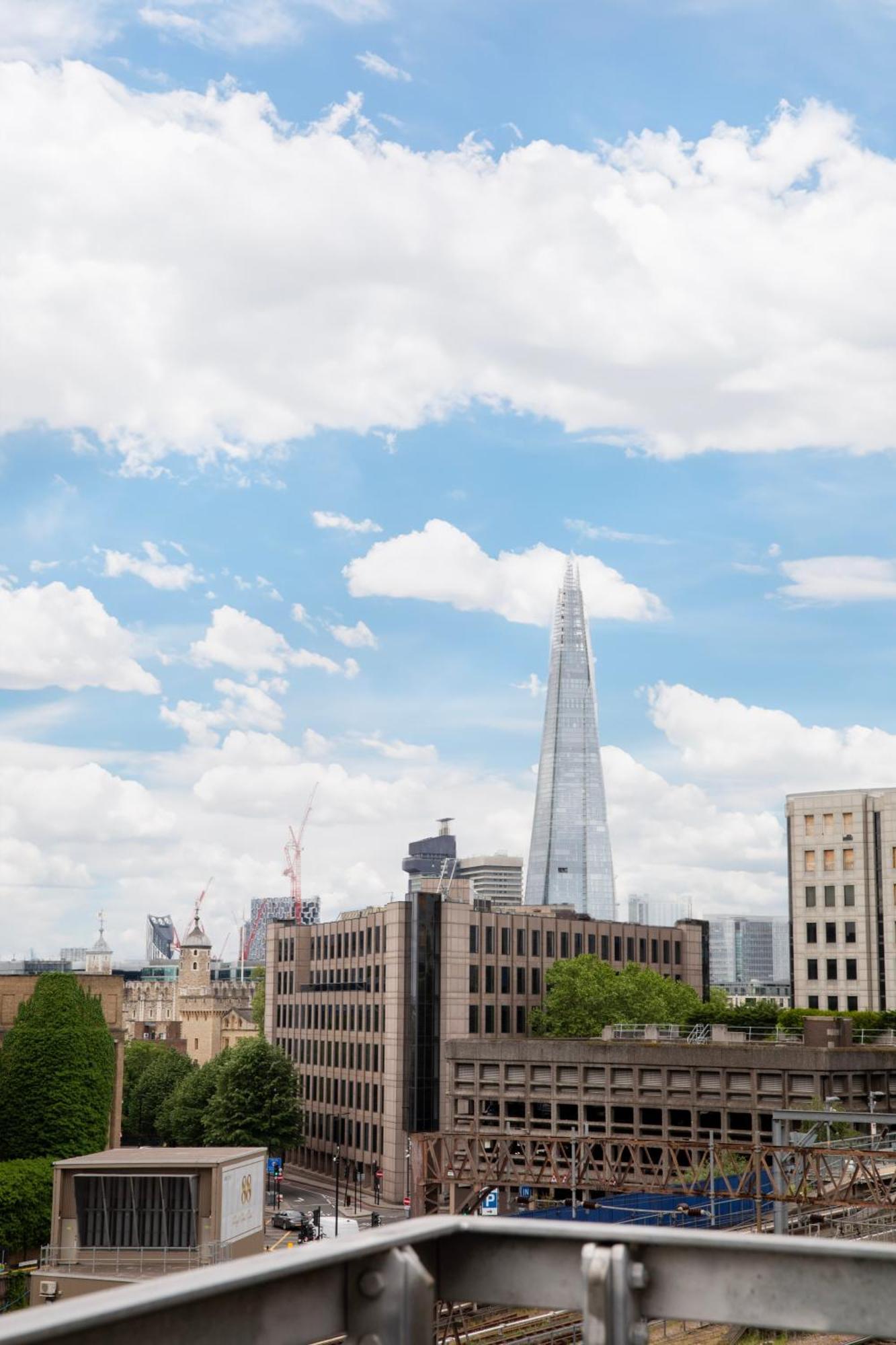 Bob W Tower Hill Residences * Londres