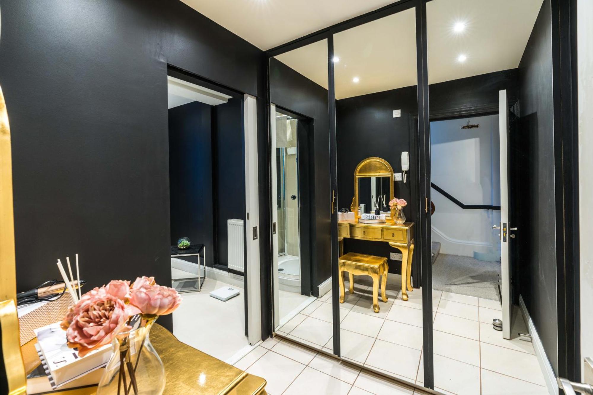 Villa Buckinghampalace-belgravia-saintsjames-trafalgar Square-victoria London