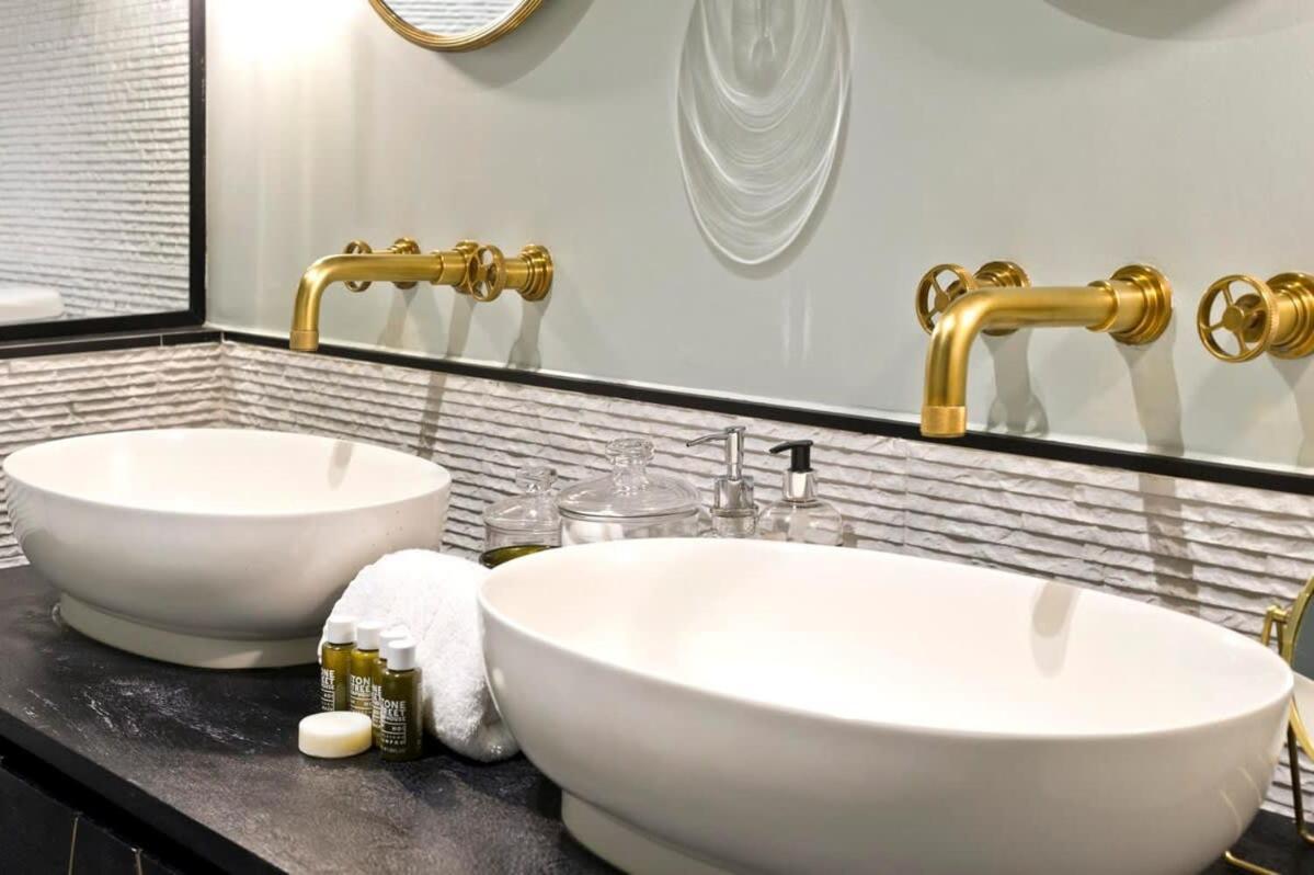 Apartment Long Discounts - 3 Bed Kensington Garden Flat *