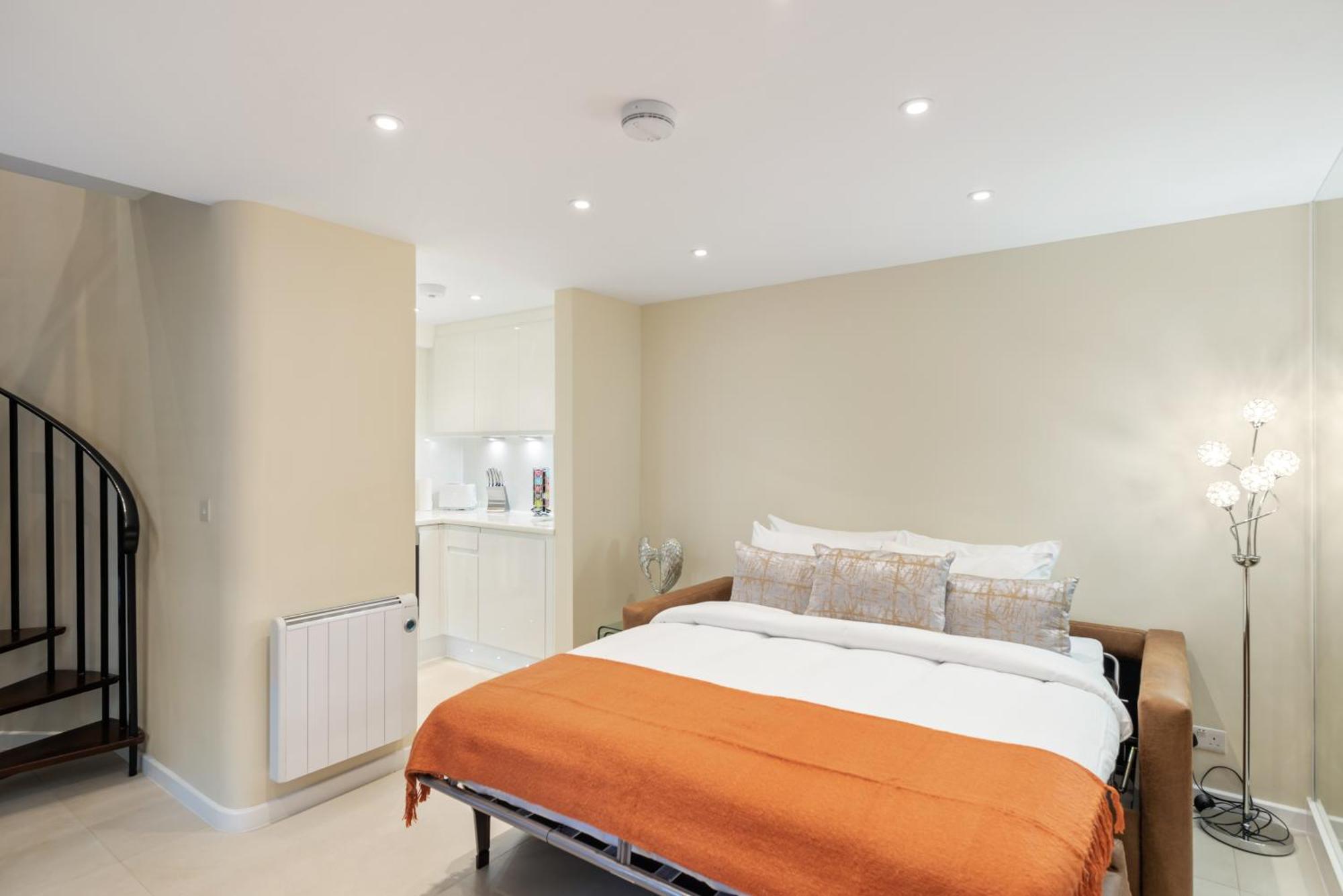 Bright 1 Bedroom Near Edgware Road Apartment *