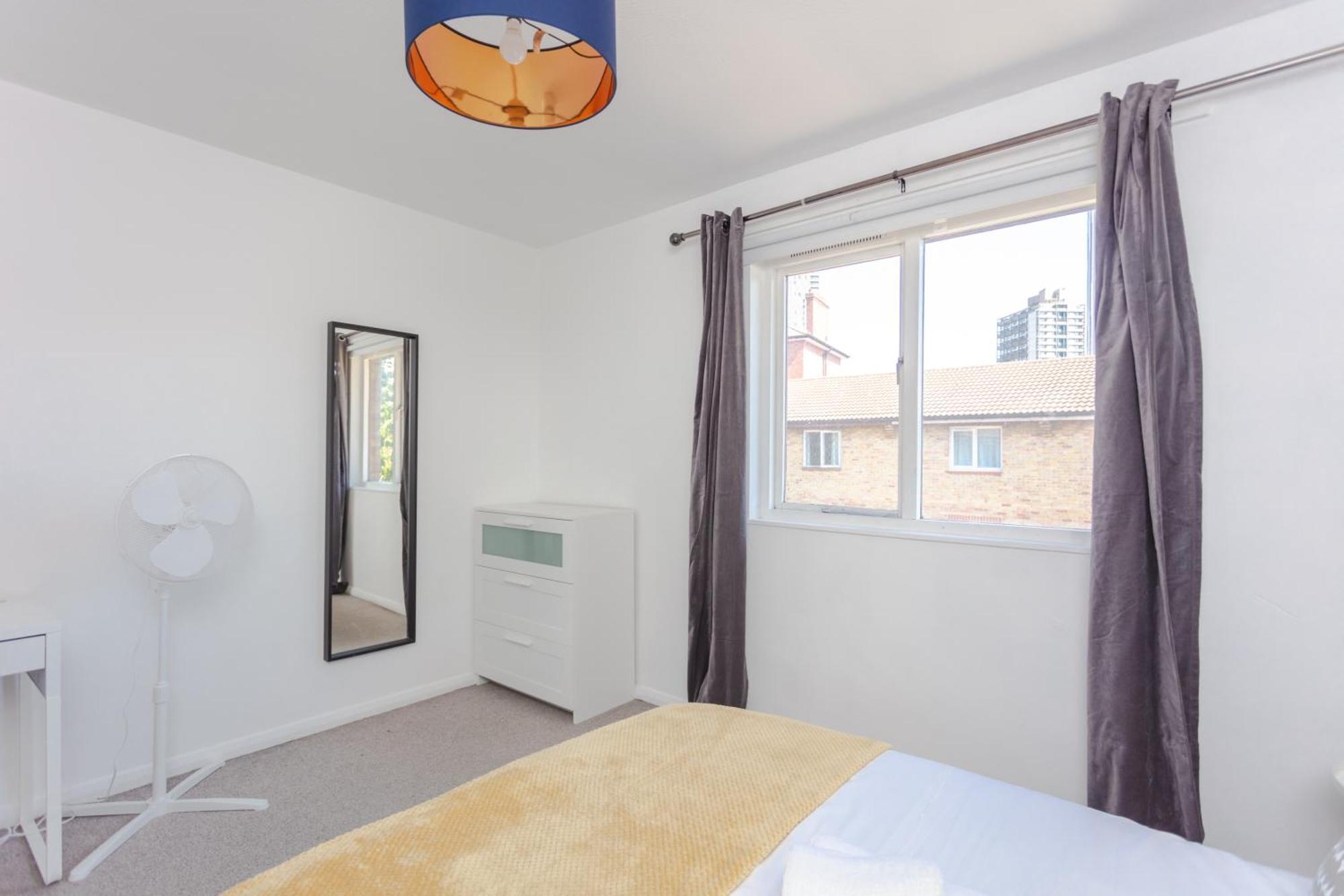 Lovely 4 Bedroom House With Garden Near Waterloo Apartamento