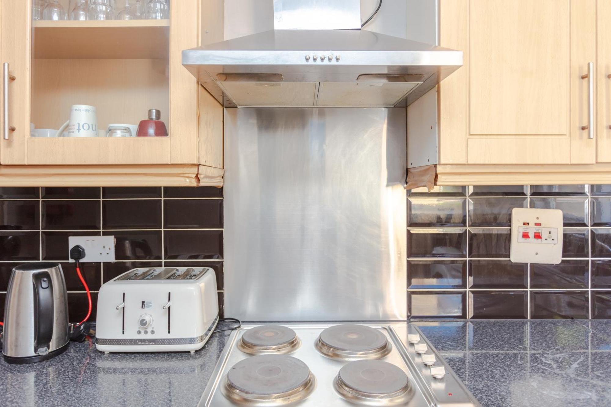 Lovely 4 Bedroom House With Garden Near Waterloo Apartamento