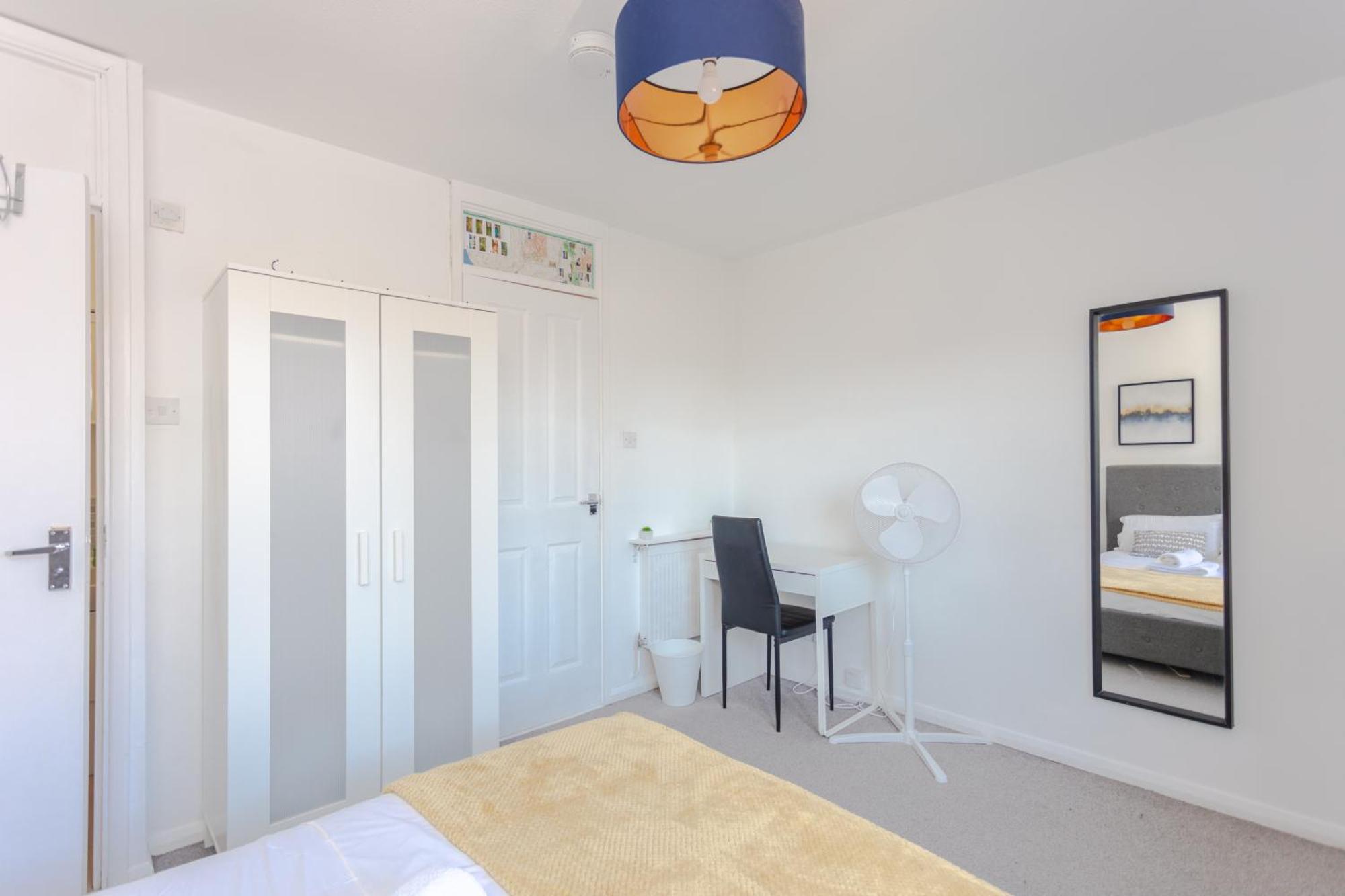 Apartamento Lovely 4 Bedroom House With Garden Near Waterloo
