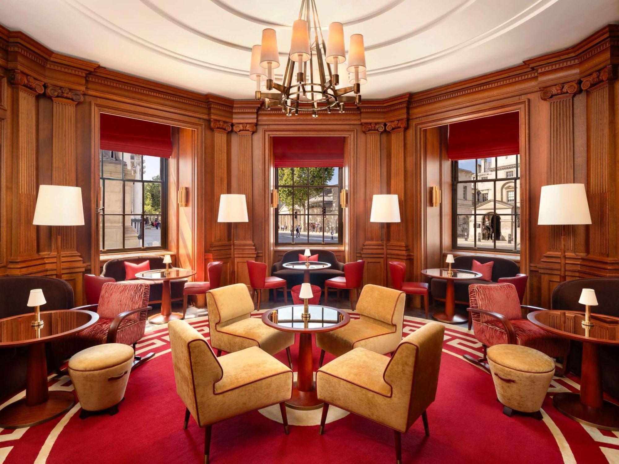 Hotel Raffles At The Owo