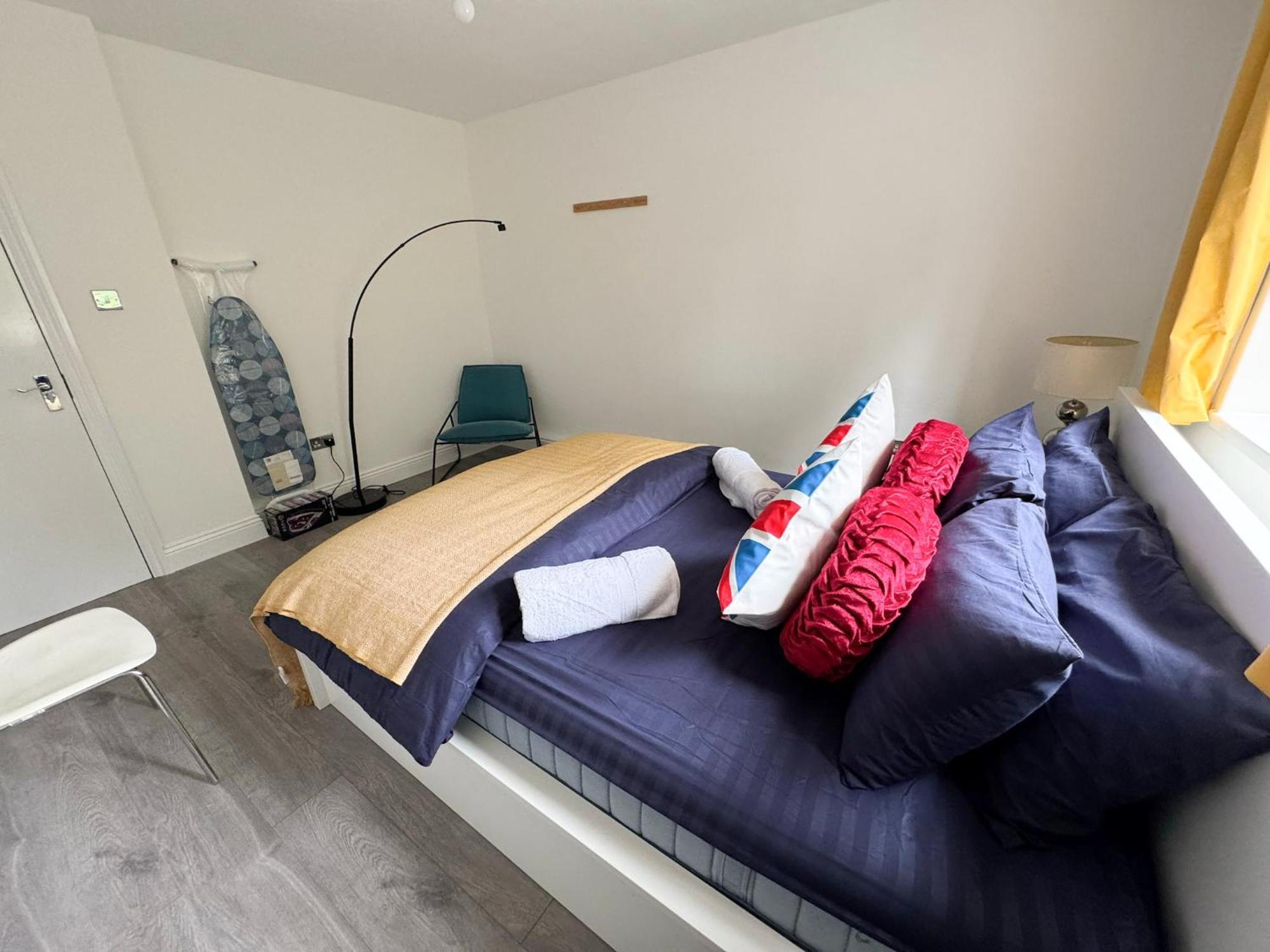 Vollasky Apartment London